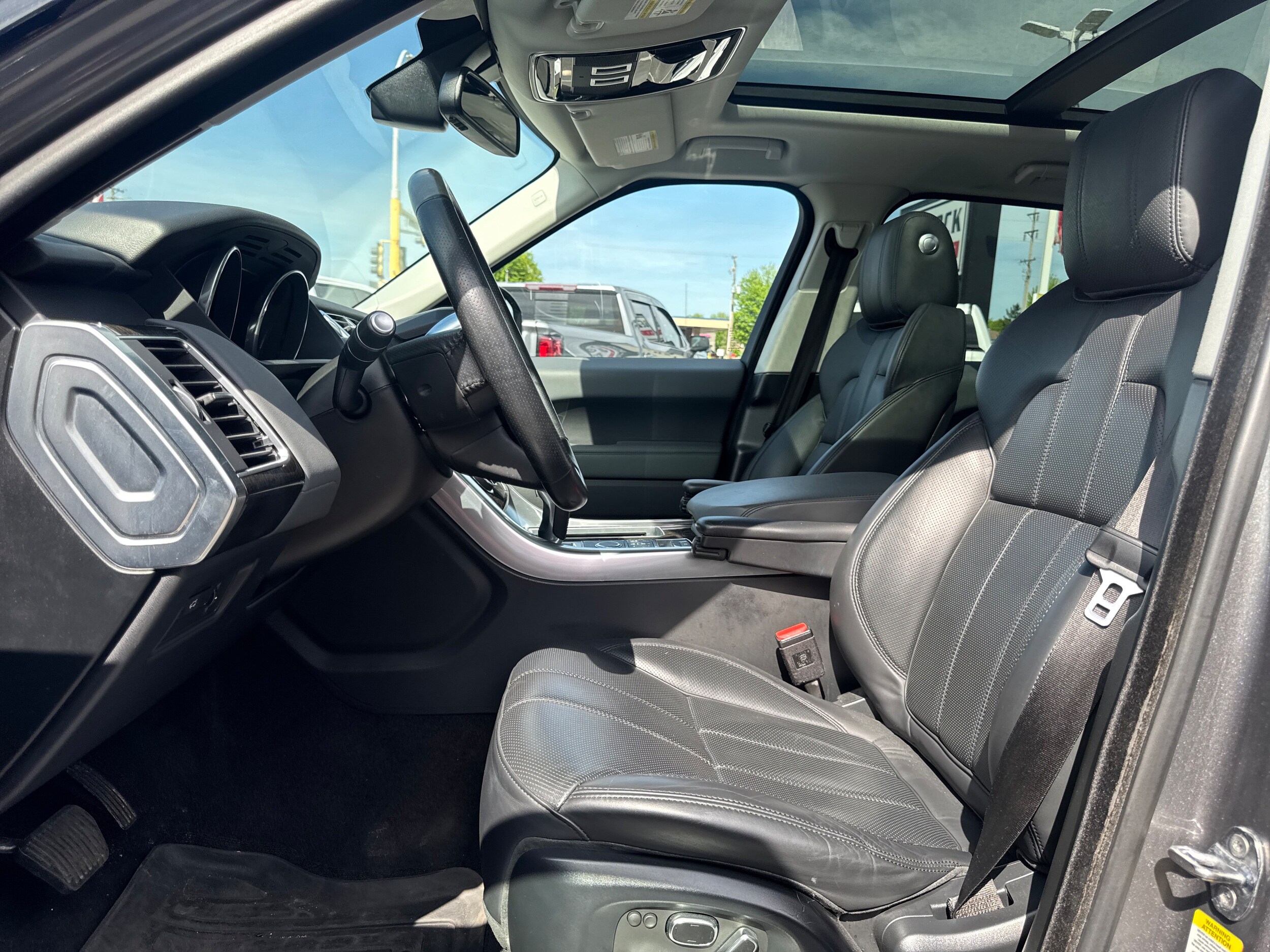 2015 Land Rover Range Rover Sport HSE - Photo 17
