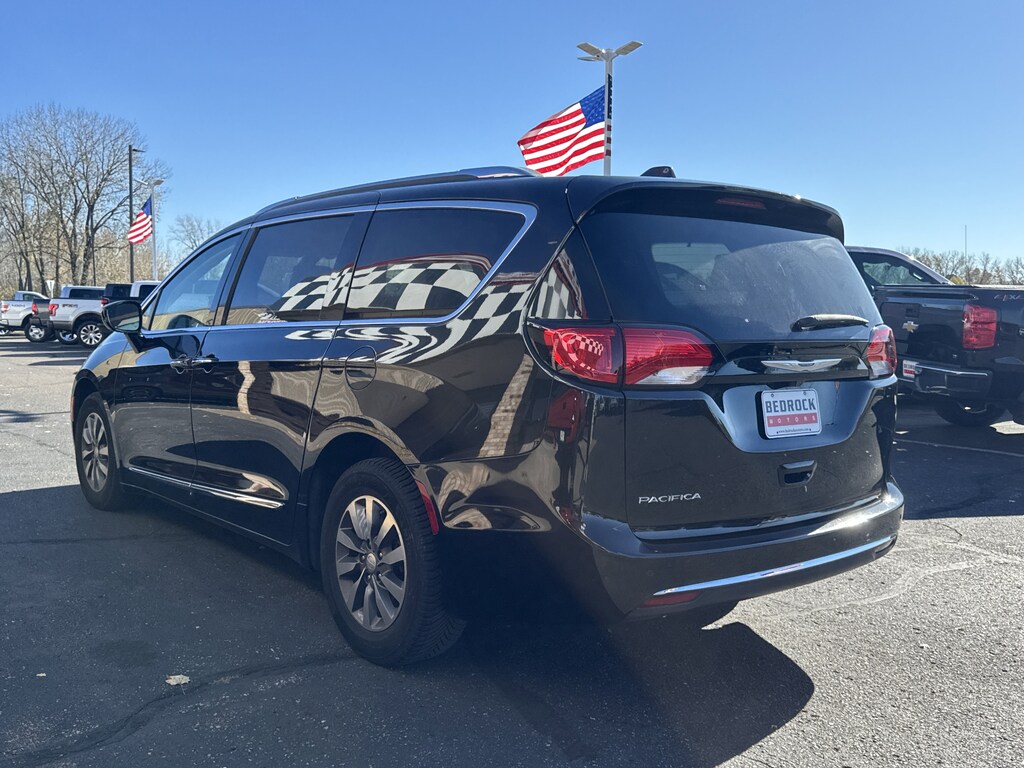Used 2020 Chrysler Pacifica Touring L Plus Van Passenger Van