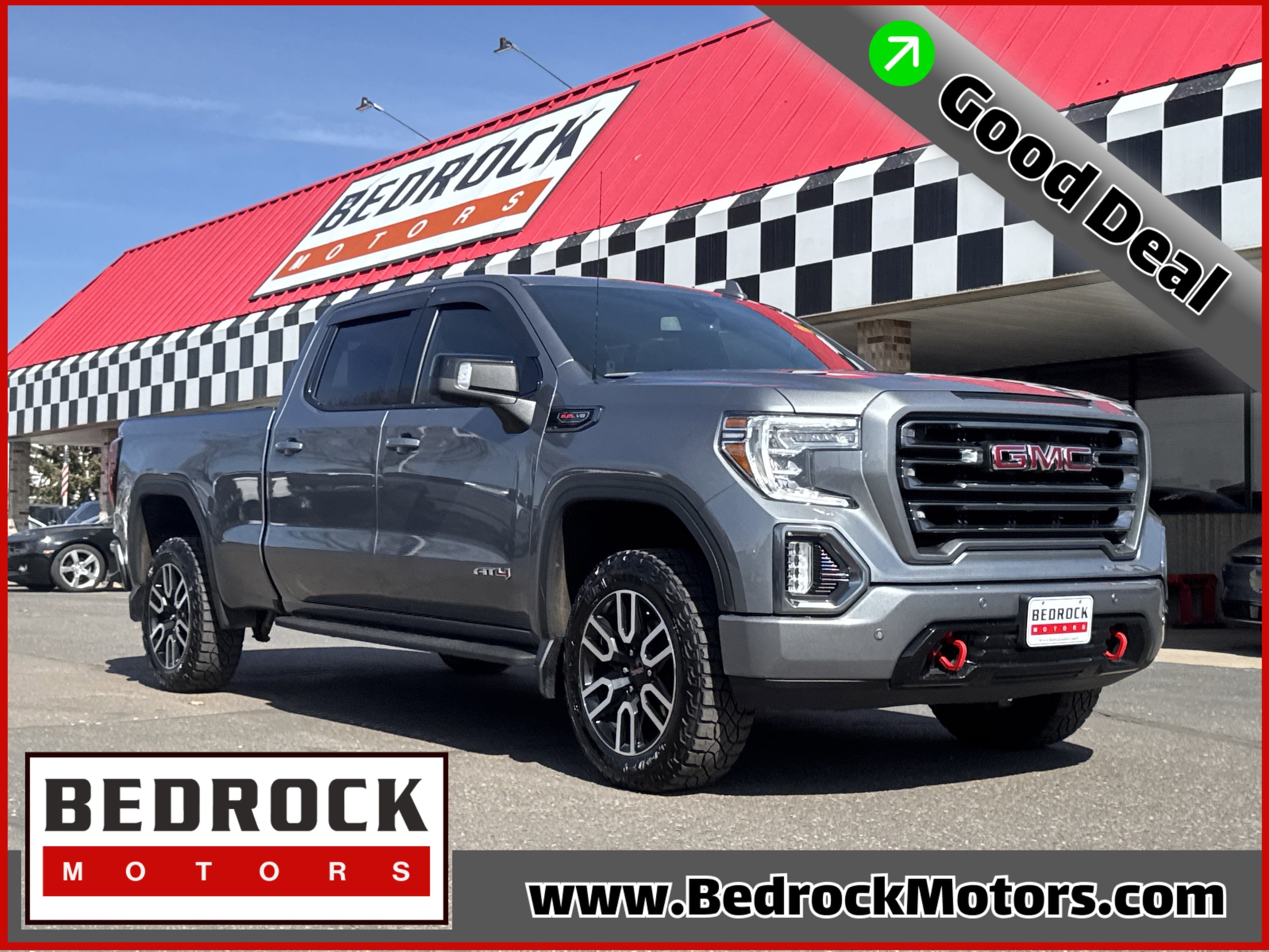 2022 GMC Sierra 4WD Crew Cab Short Box AT4's photo