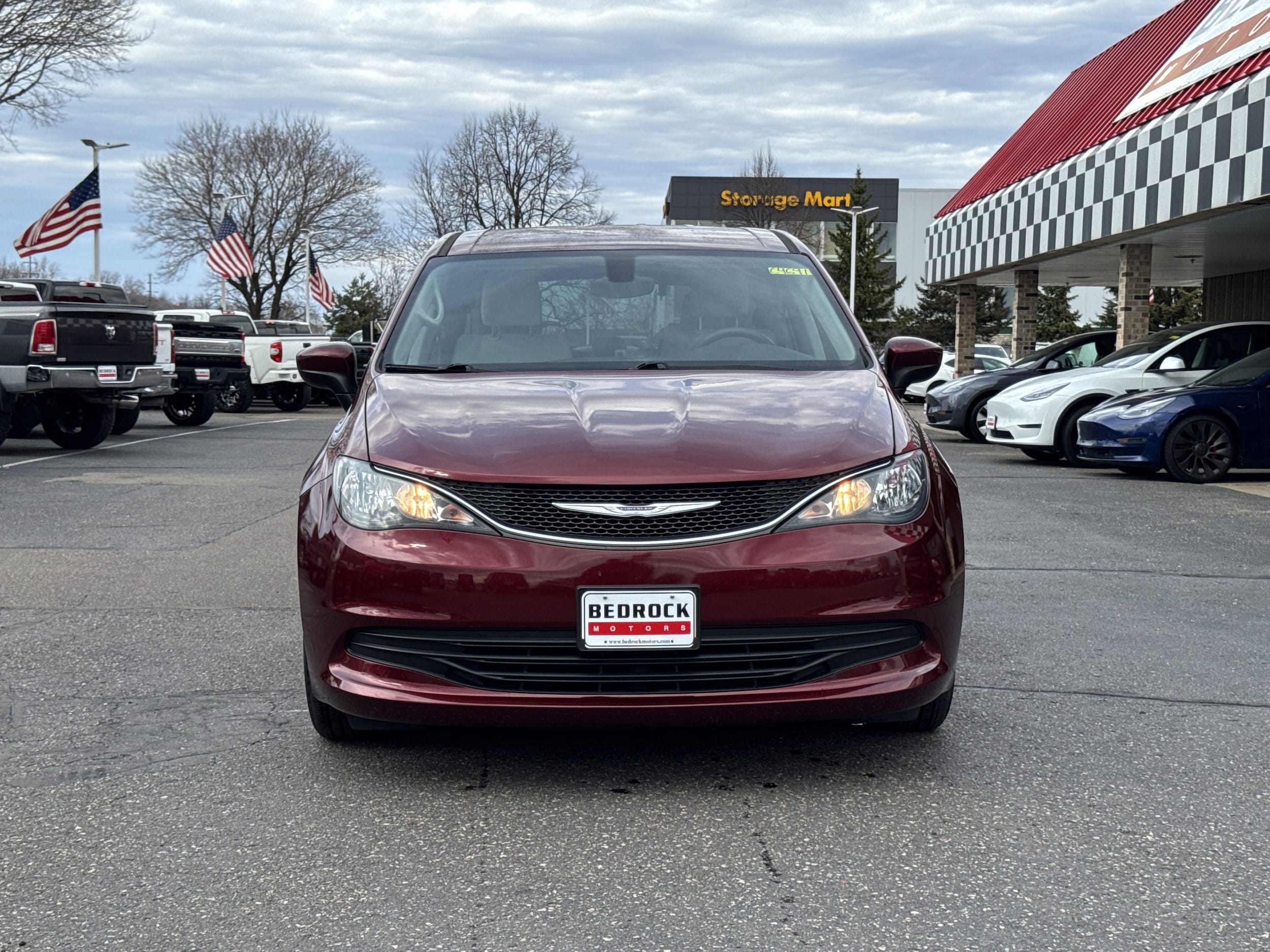 Vehicle Image 2