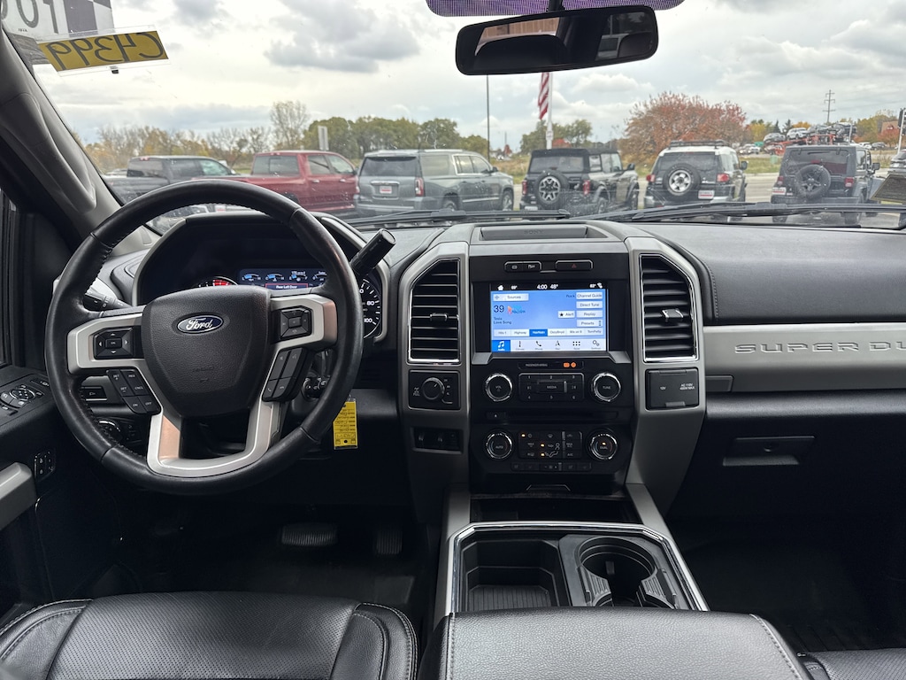 Used 2018 Ford F-250  Truck Crew Cab