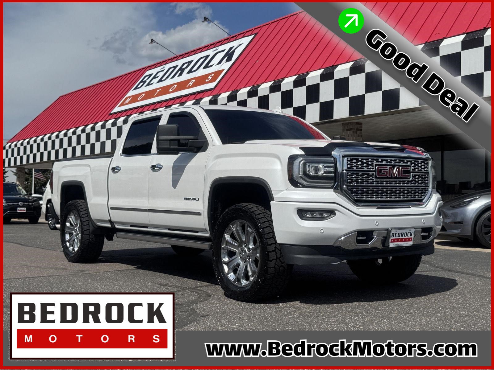 2017 GMC Sierra 4WD Crew Cab Short Box's photo