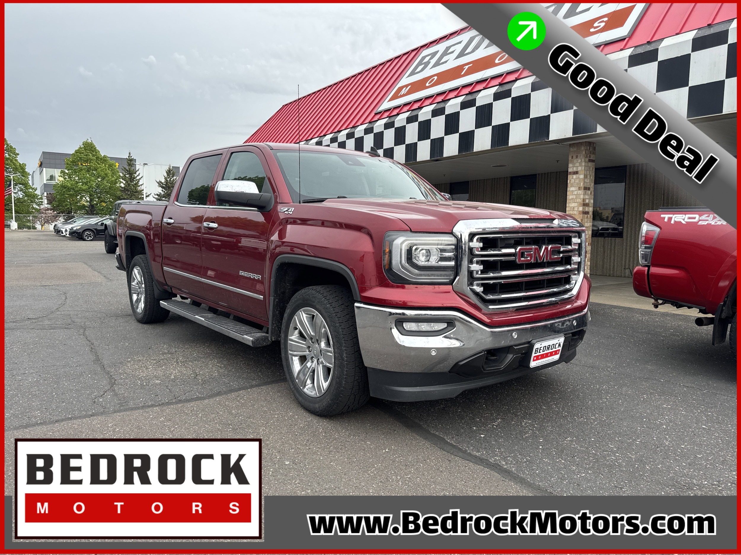 2018 GMC Sierra 4WD Crew Cab Short Box SLT's photo
