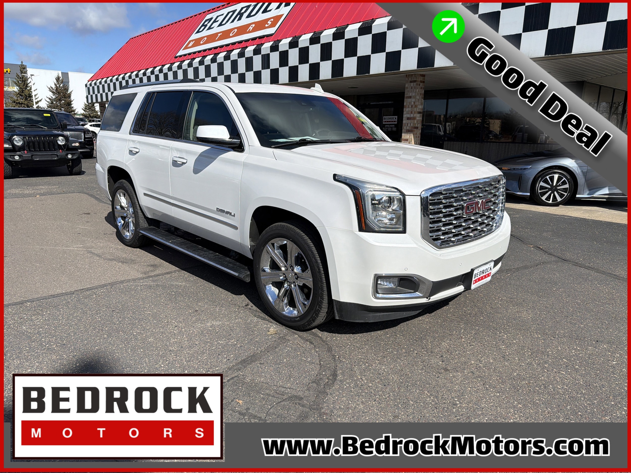 2019 GMC Yukon 4WD Denali's photo