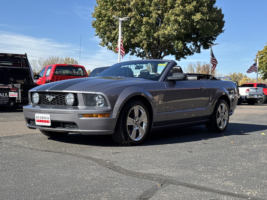Used 2006 Ford Mustang Convertible