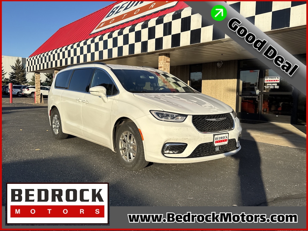 Used 2022 Chrysler Pacifica Touring Van Passenger Van