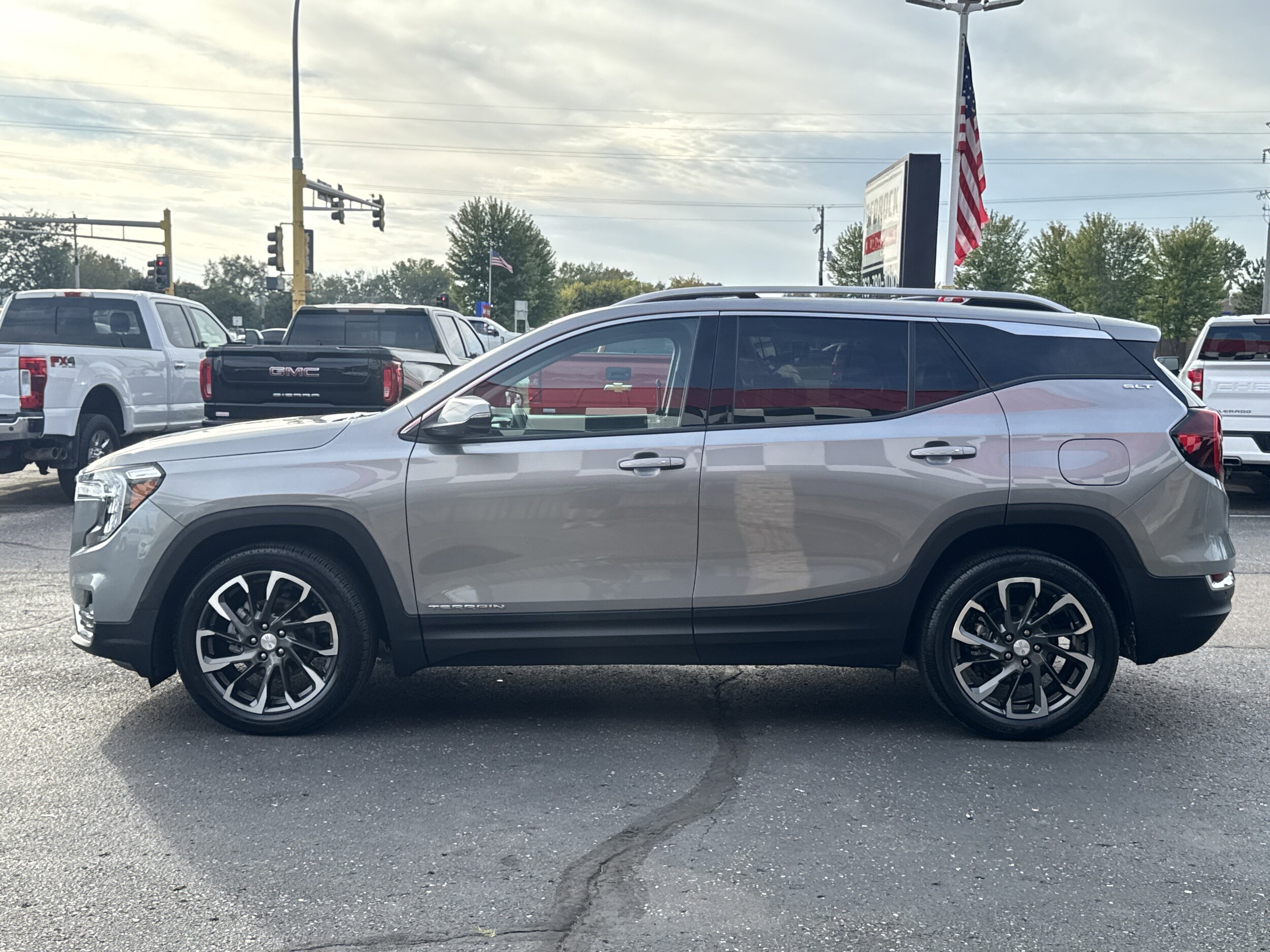 2023 Gmc Terrain SLT photo 4