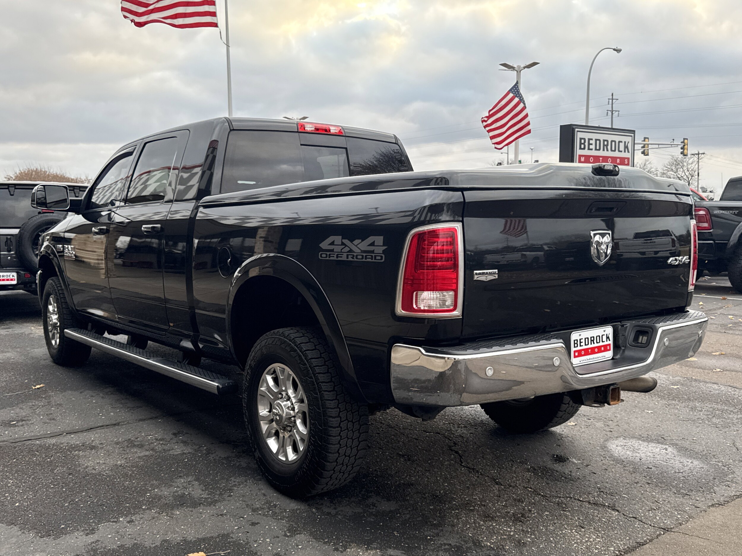 2018 Ram 2500 Laramie photo 2