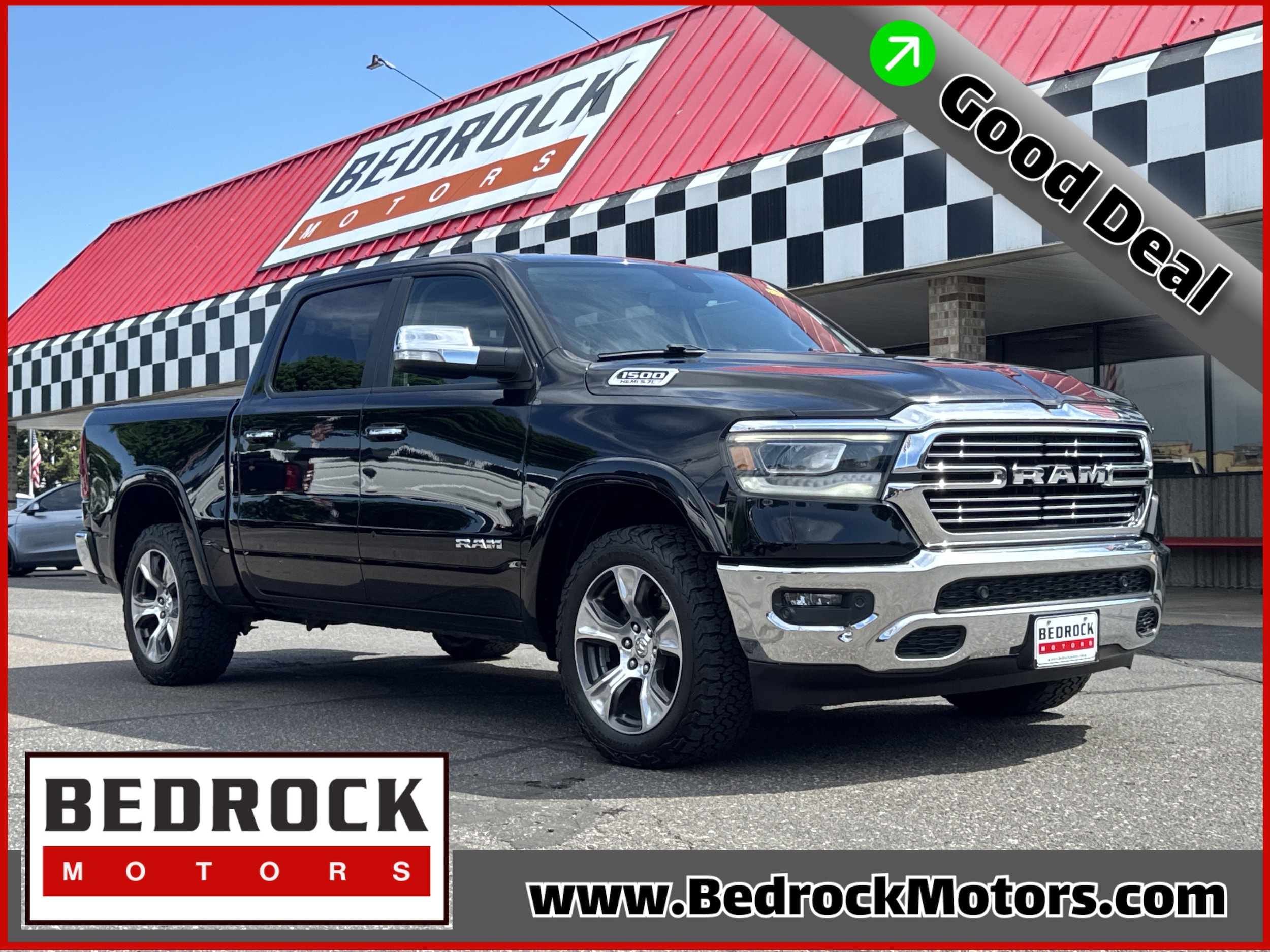 2019 RAM 1500 Laramie 4x4 Crew Cab 5'7's photo