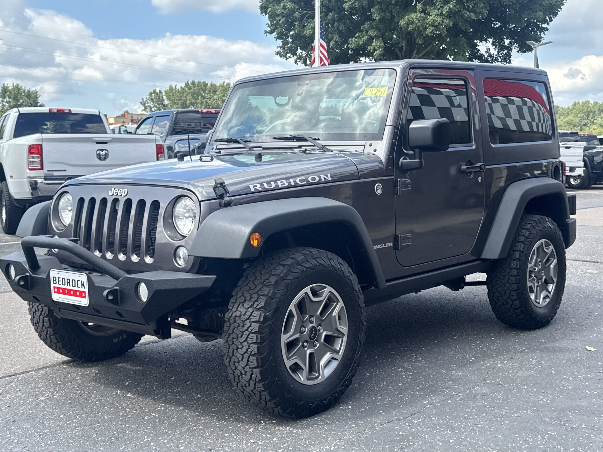 2014 Jeep Wrangler Rubicon photo 3