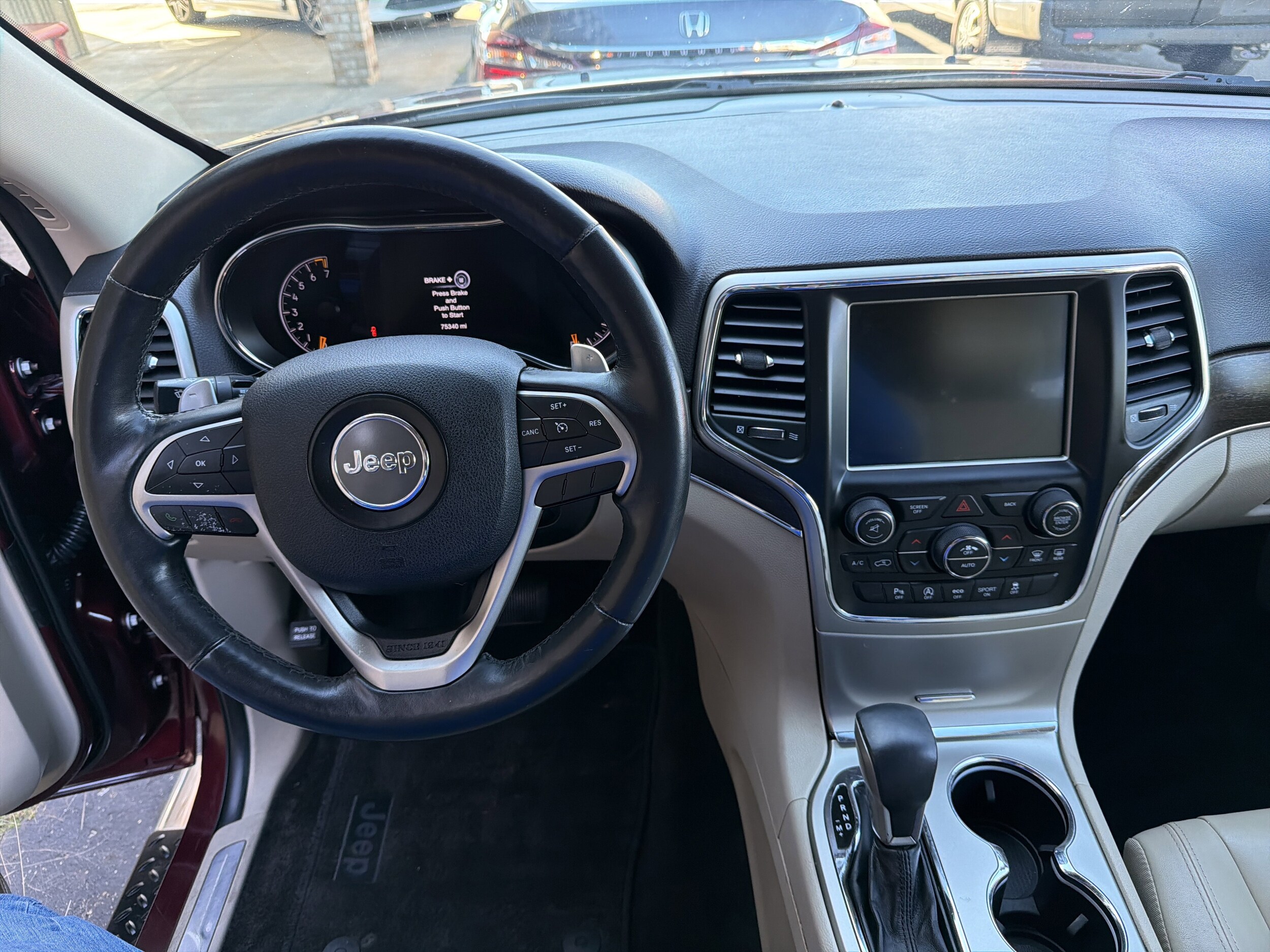 2016 Jeep Grand Cherokee Limited photo 3