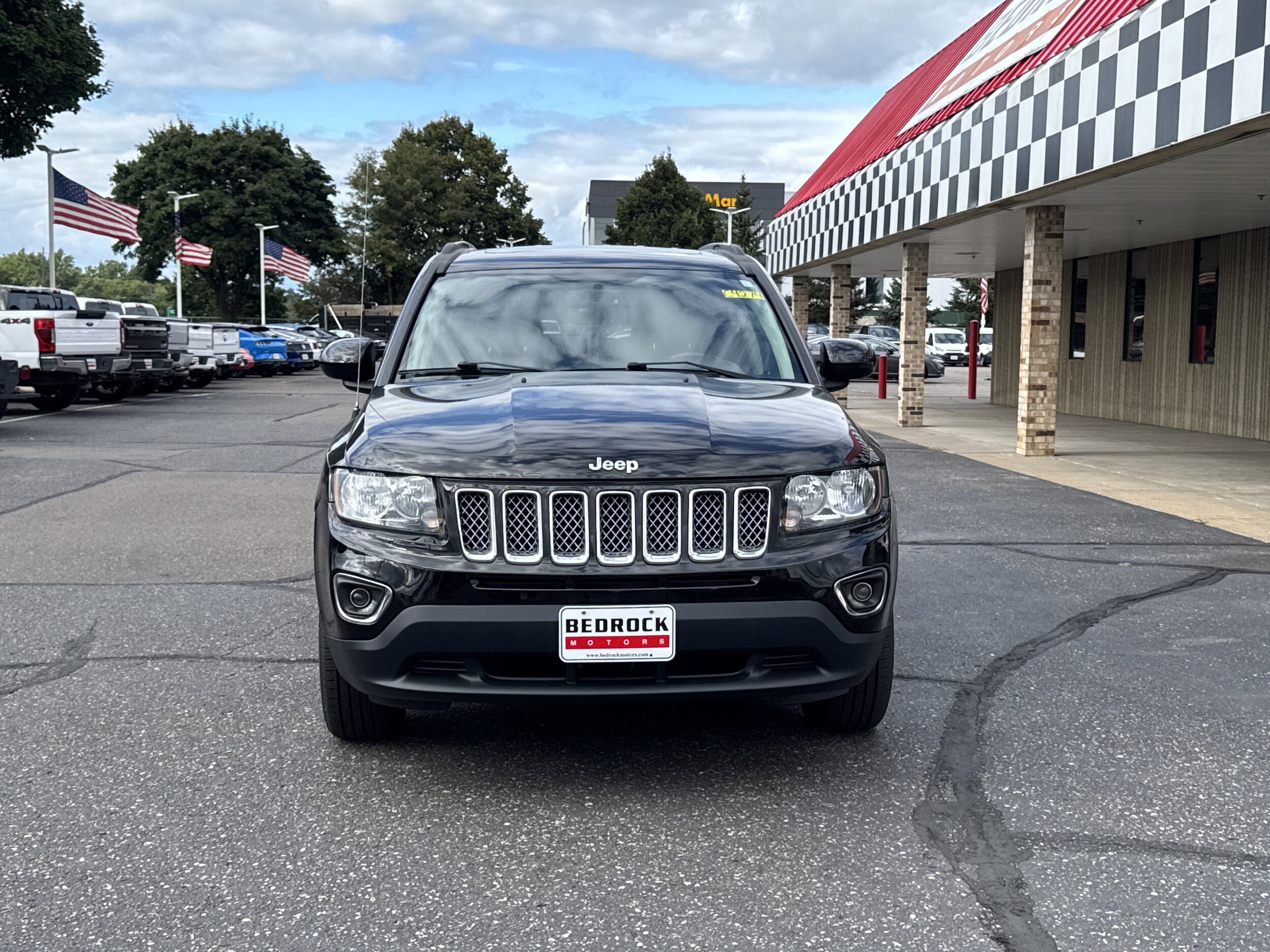 2016 Jeep Compass Latitude photo 2