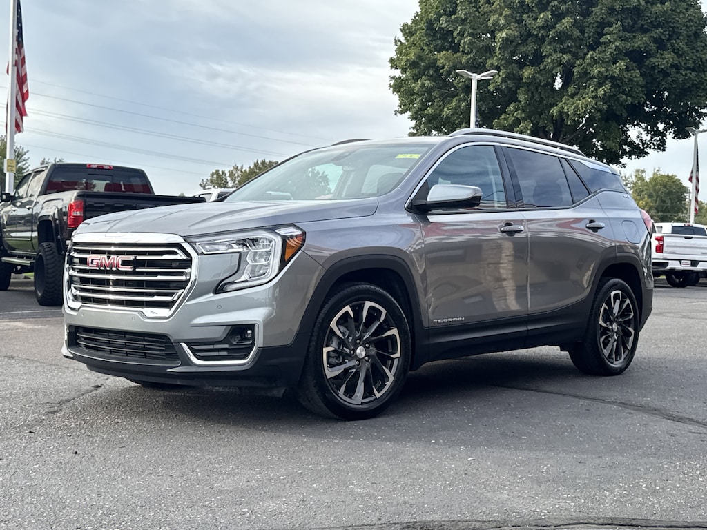 Used 2023 GMC Terrain SLT SUV