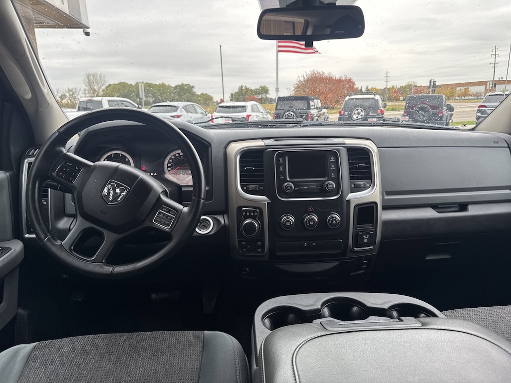 Used 2014 Ram 1500 SLT 5.7L V8 HEMI MDS VVT Truck Crew Cab