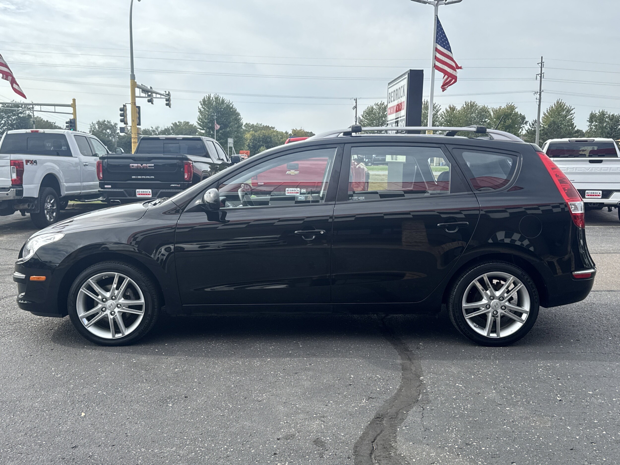 2012 Hyundai Elantra Touring GLS photo 3
