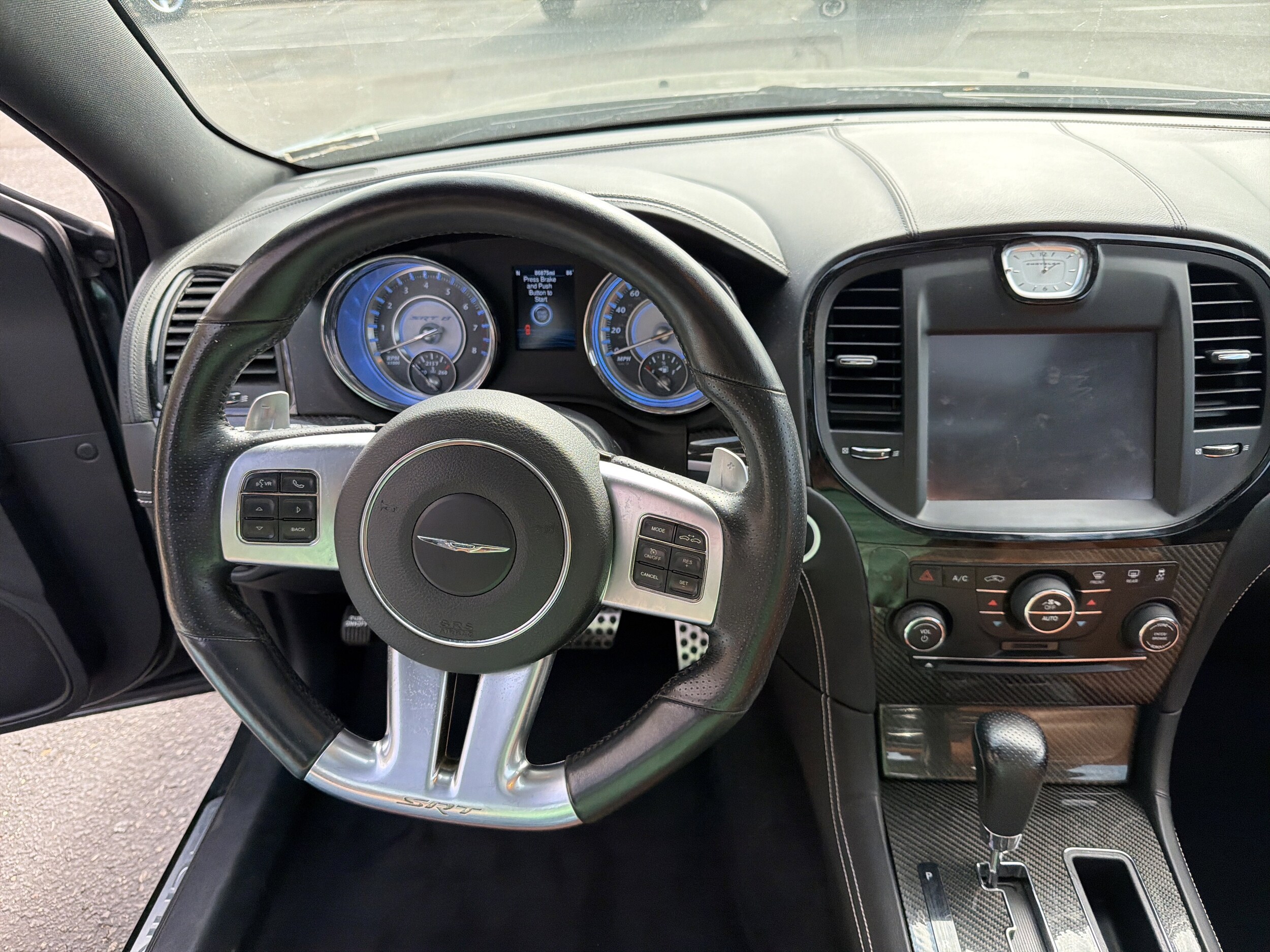 2014 Chrysler 300 SRT8 photo 2