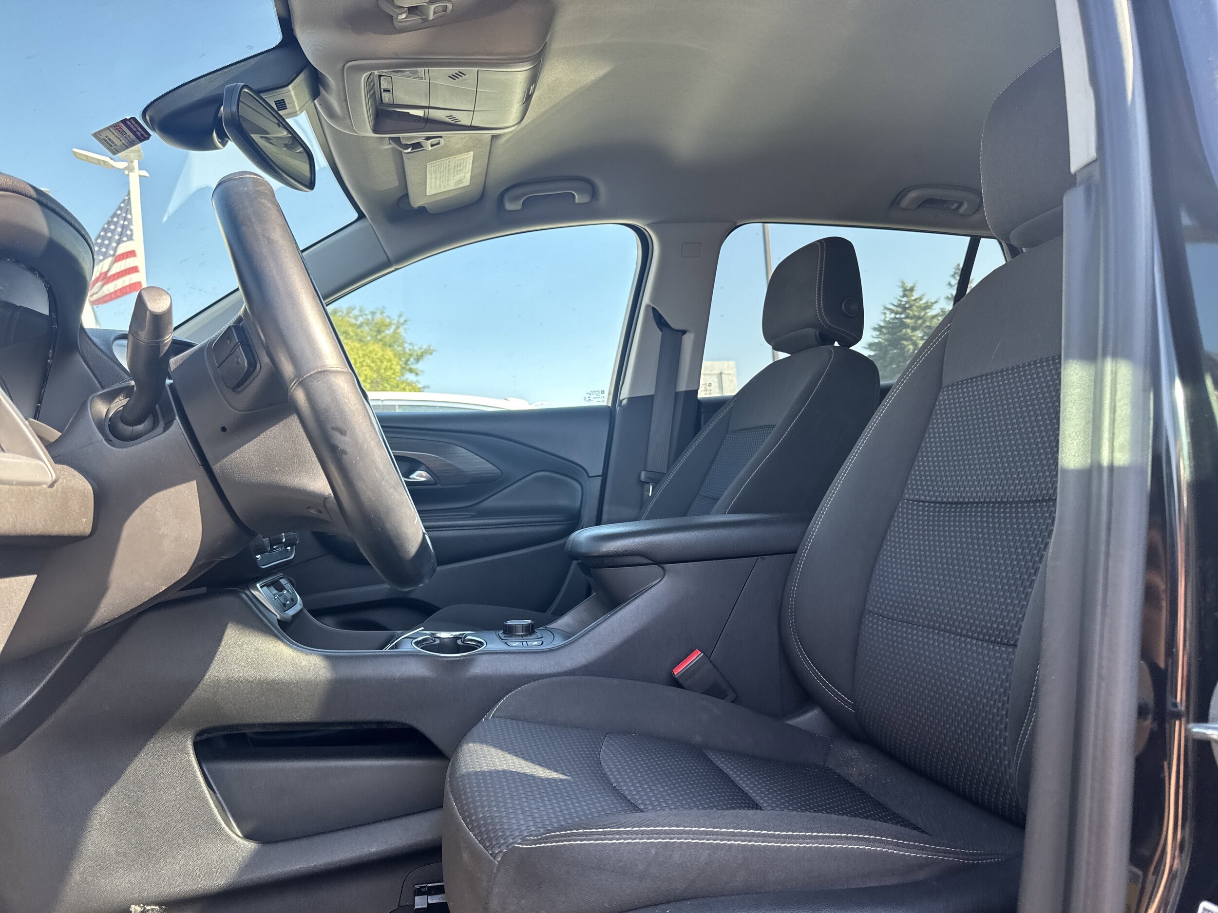 2023 Gmc Terrain SLE photo 3