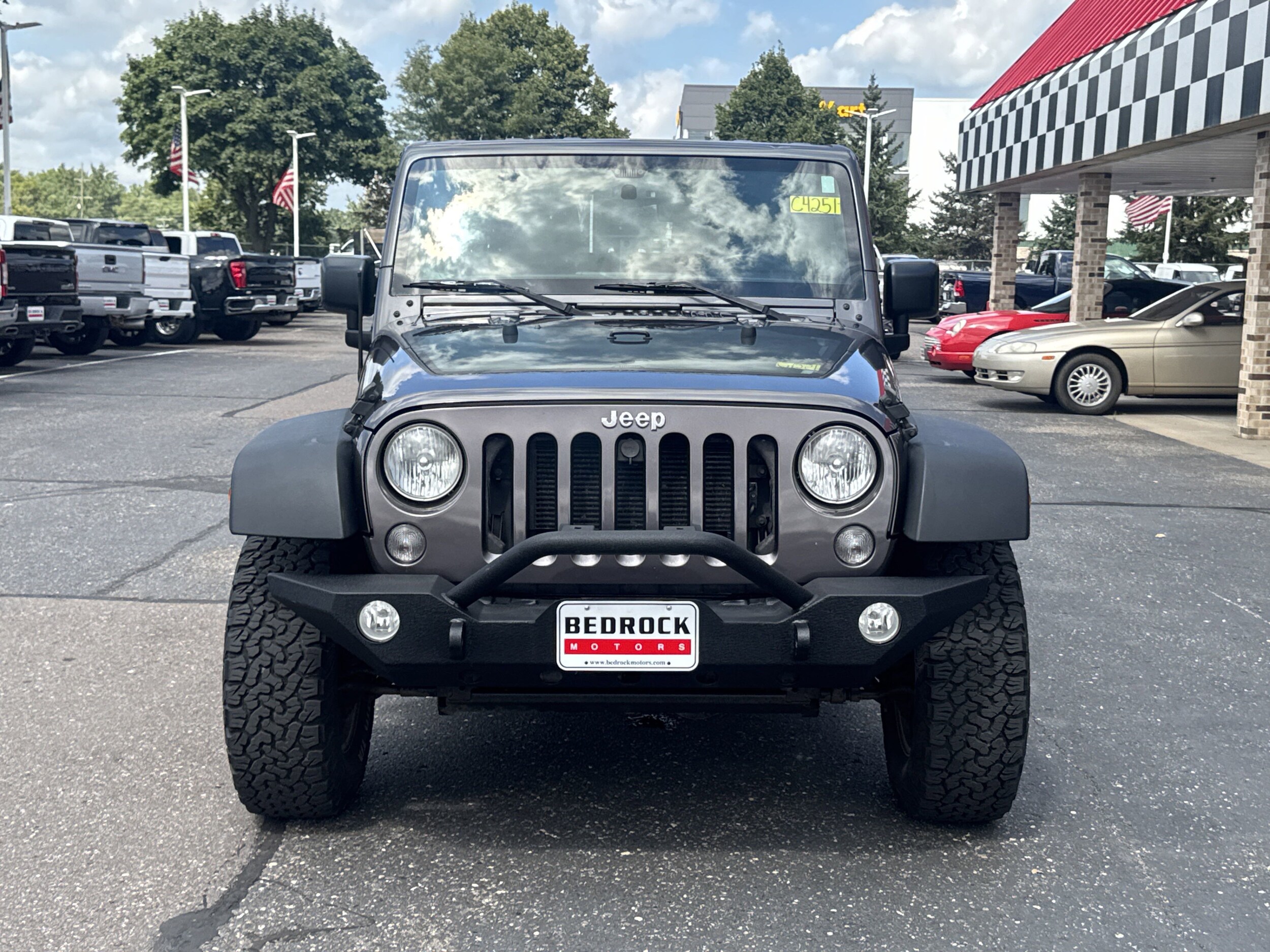 2014 Jeep Wrangler Rubicon photo 2