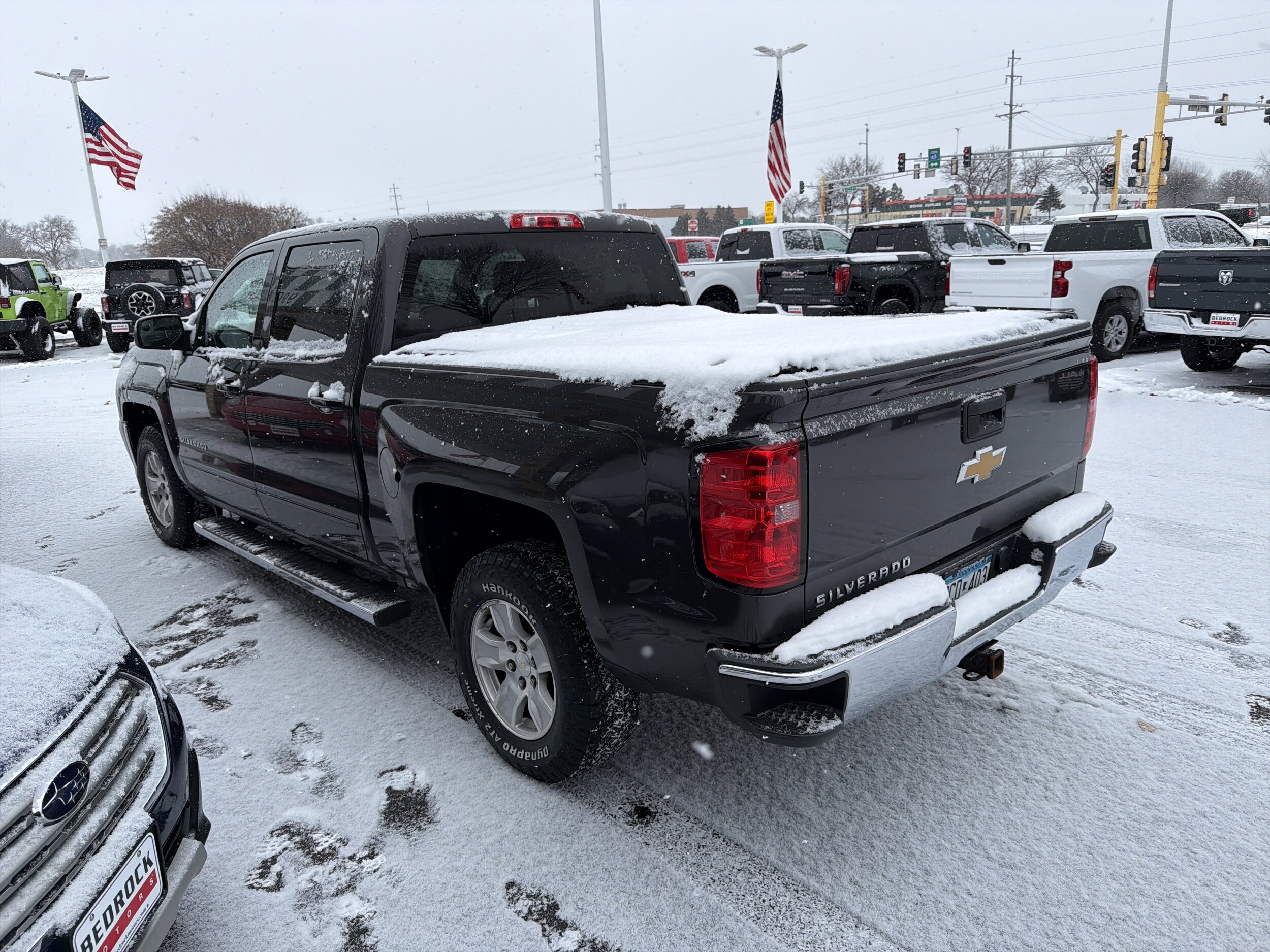 2016 Chevrolet Silverado 1500 LT photo 2