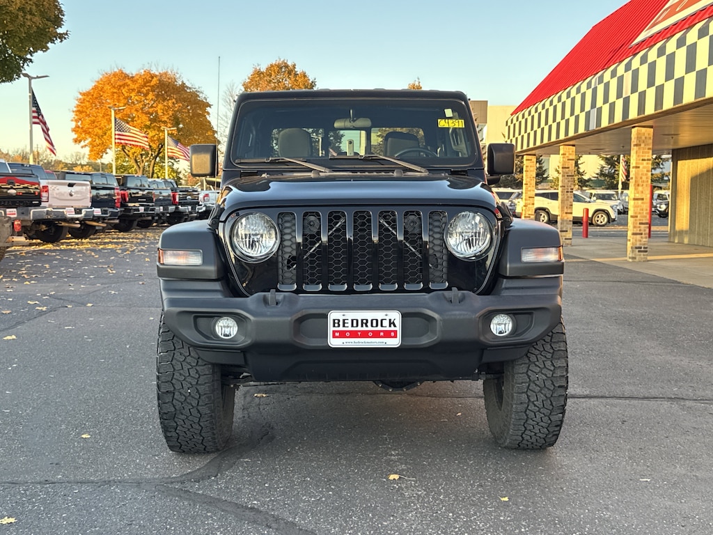 Used 2020 Jeep Gladiator Sport Truck Crew Cab