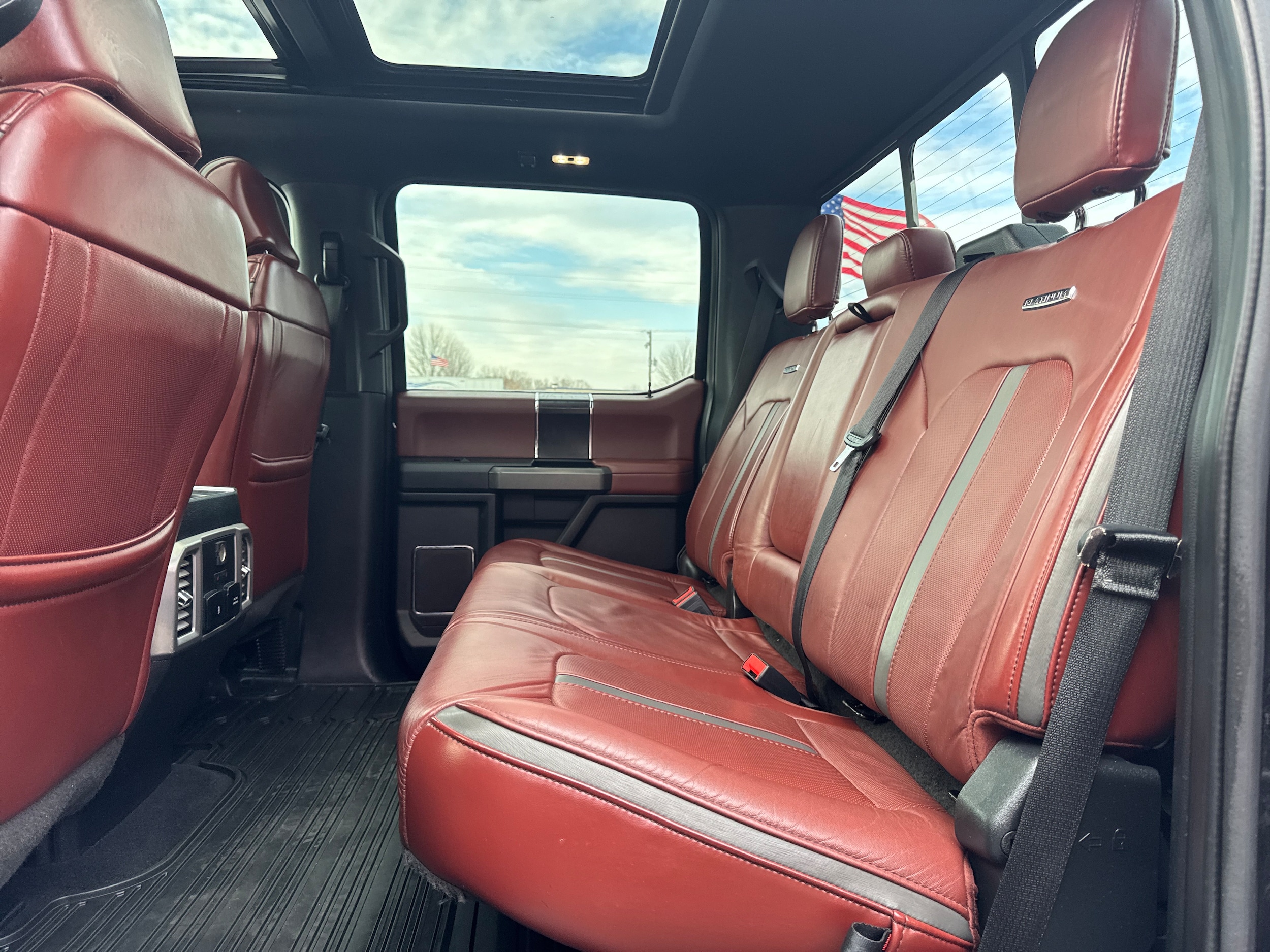 2019 Ford F-250 Super Duty Platinum - Photo 33