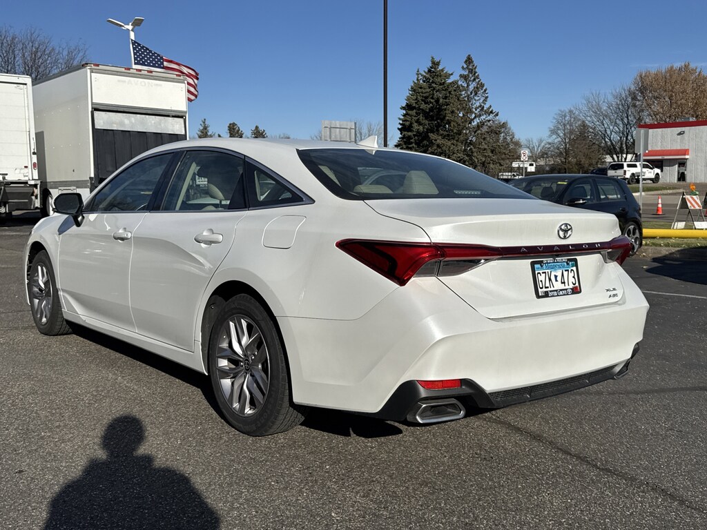 Used 2021 Toyota Avalon XLE Sedan