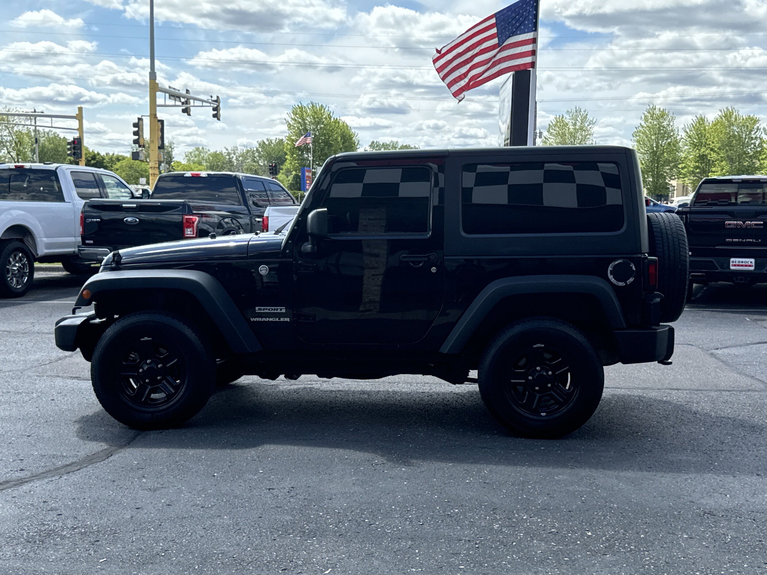 2017 Jeep Wrangler Sport photo 4