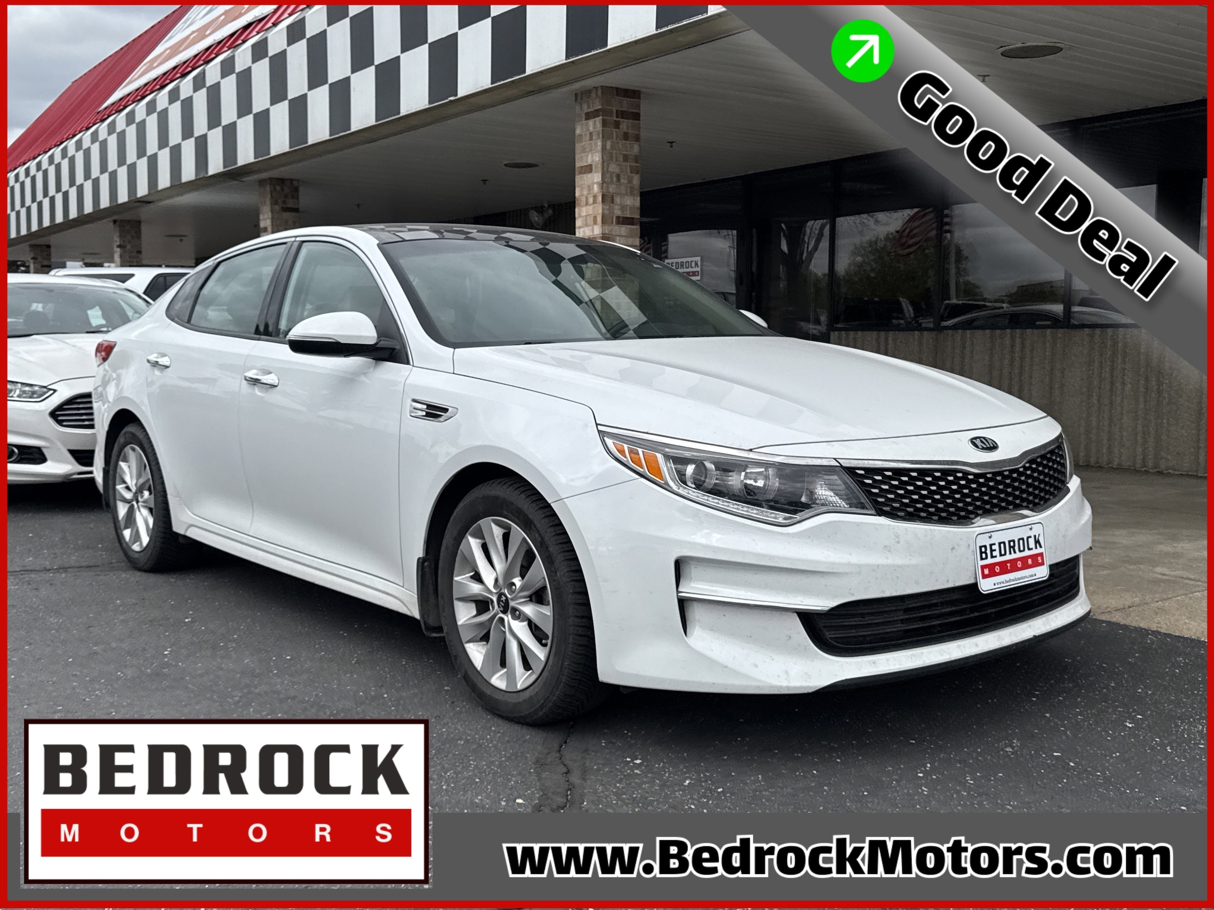 2018 Kia Optima EX AT's photo