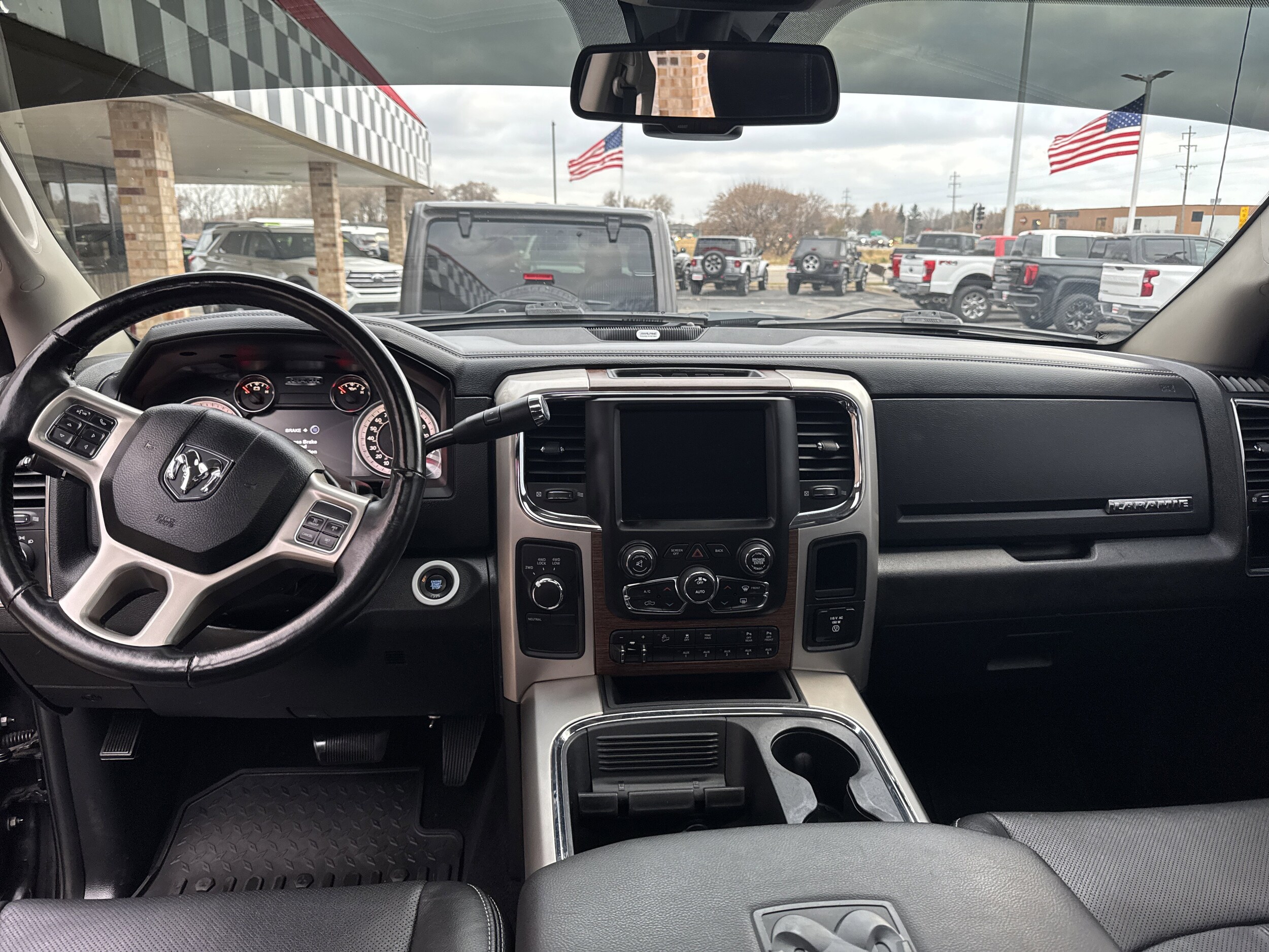 2018 Ram 2500 Laramie photo 4