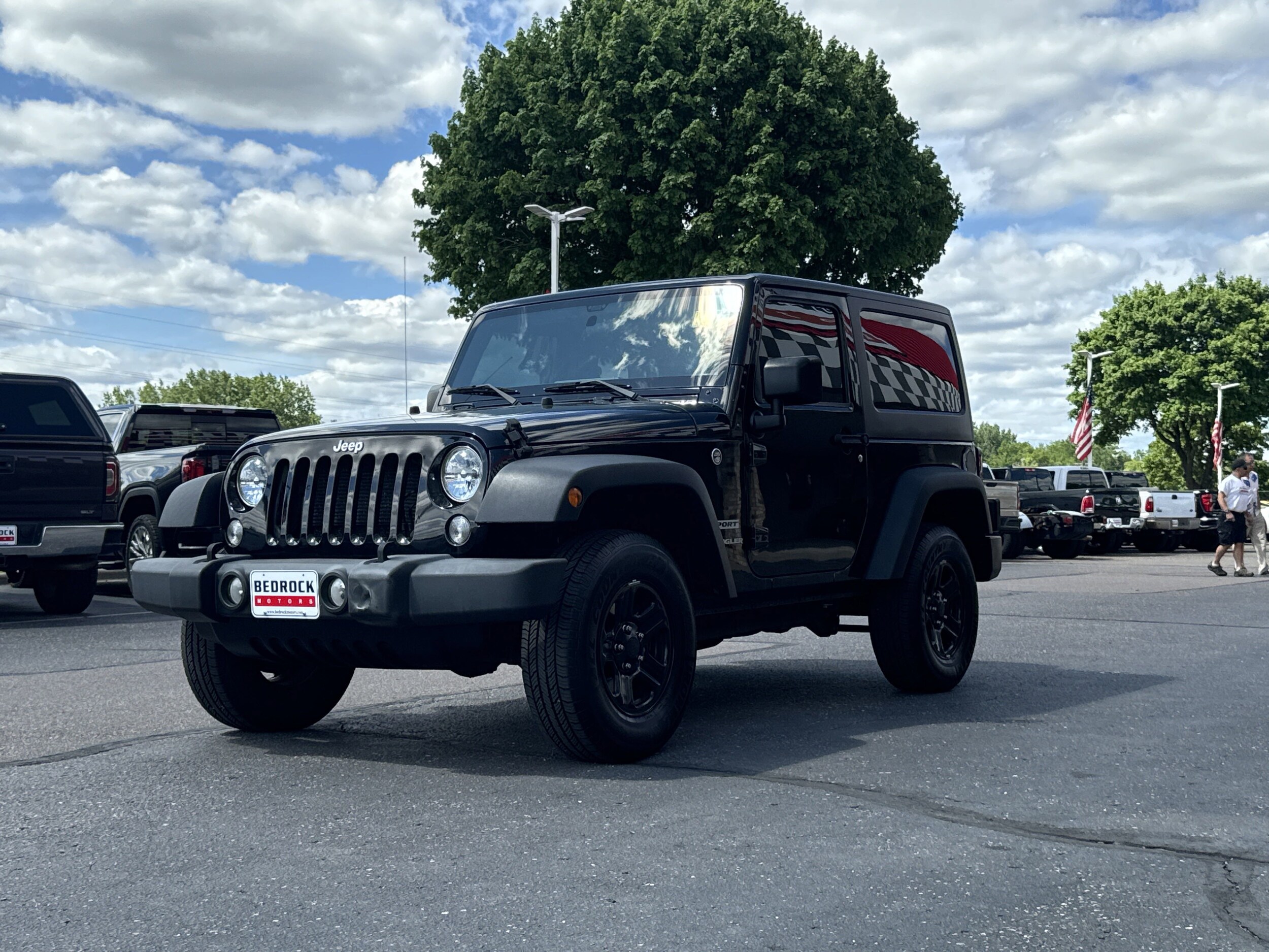 2017 Jeep Wrangler Sport photo 3