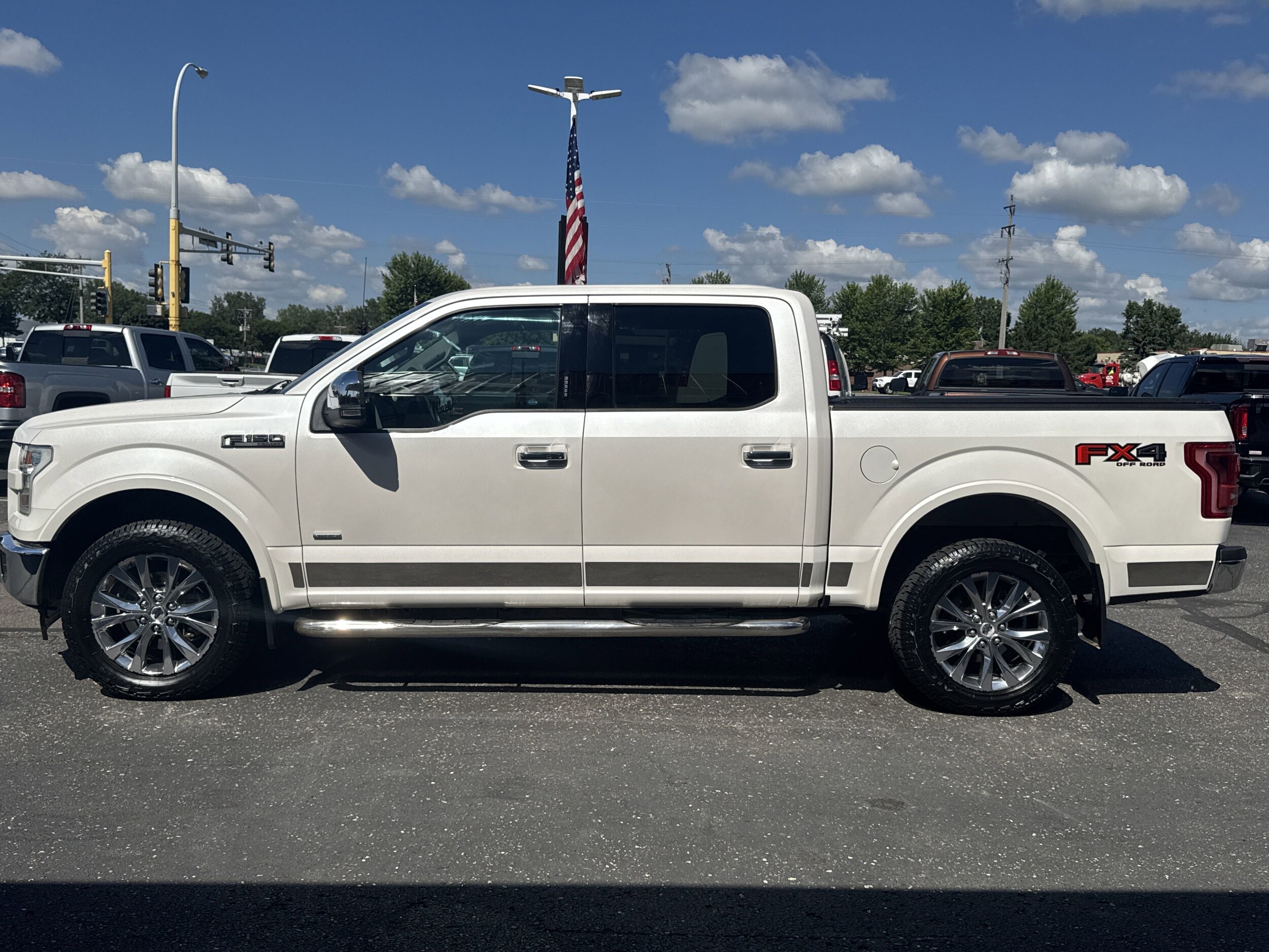 2017 Ford F-150 Lariat photo 3
