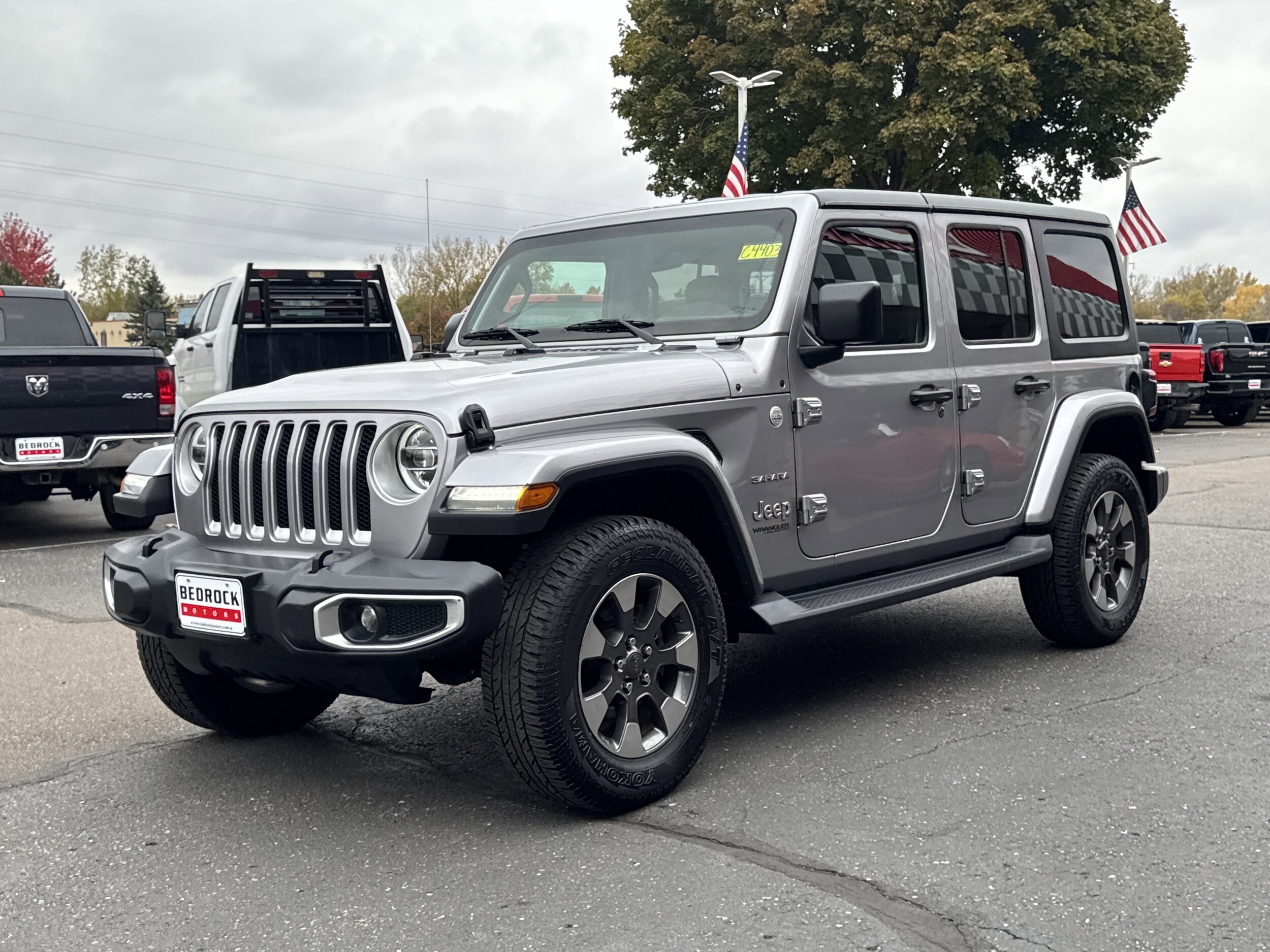 2018 Jeep Wrangler Unlimited Sahara photo 2
