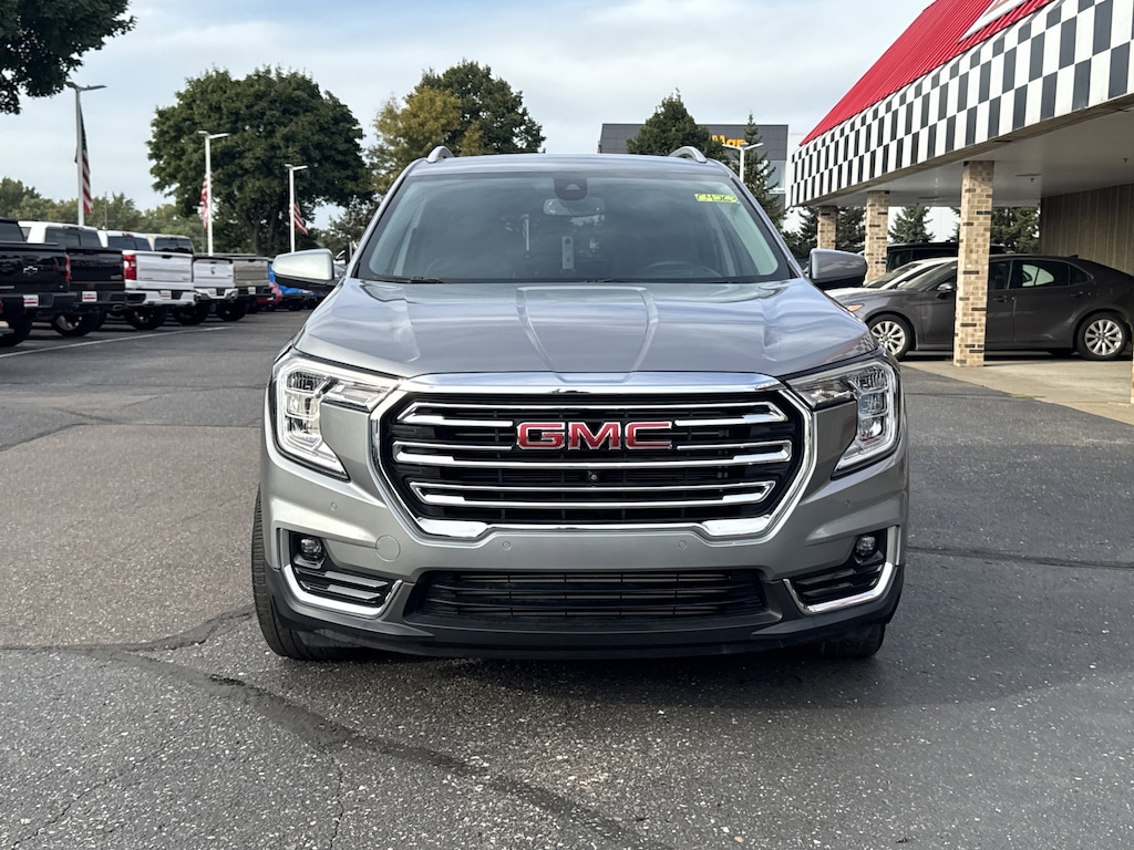 Used 2023 GMC Terrain SLT SUV