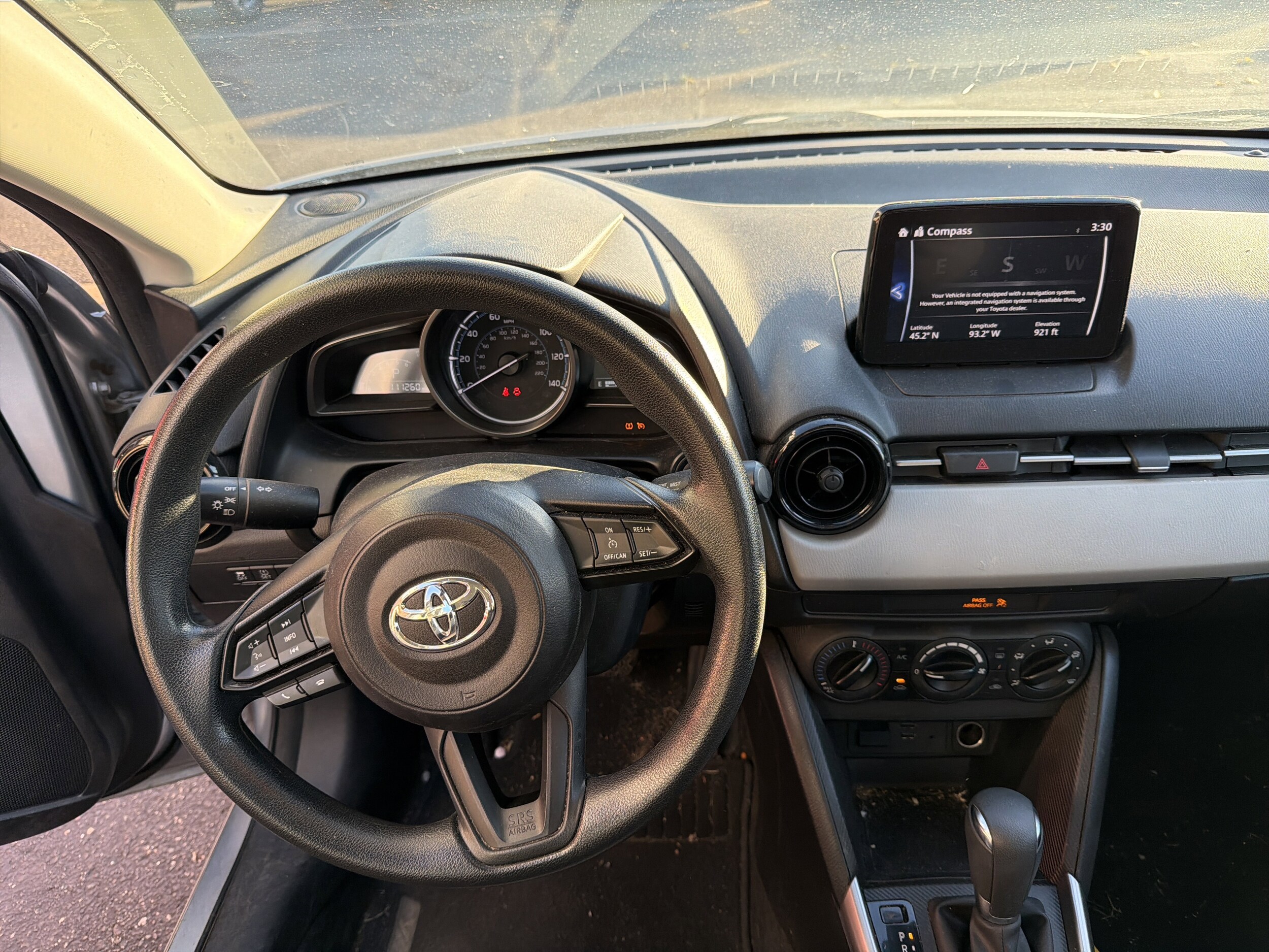 2019 Toyota Yaris L photo 4