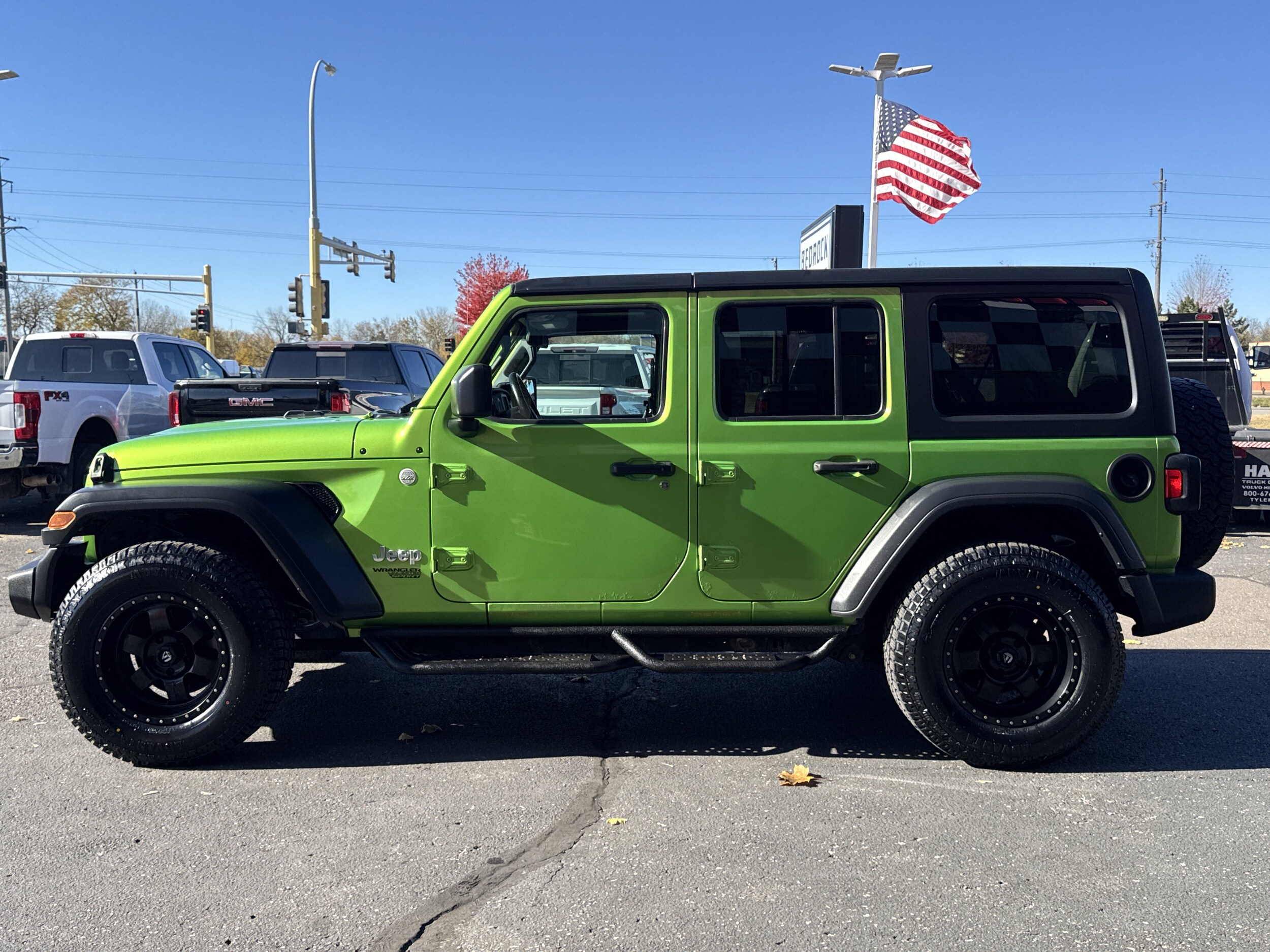 2019 Jeep Wrangler Unlimited Sport photo 4