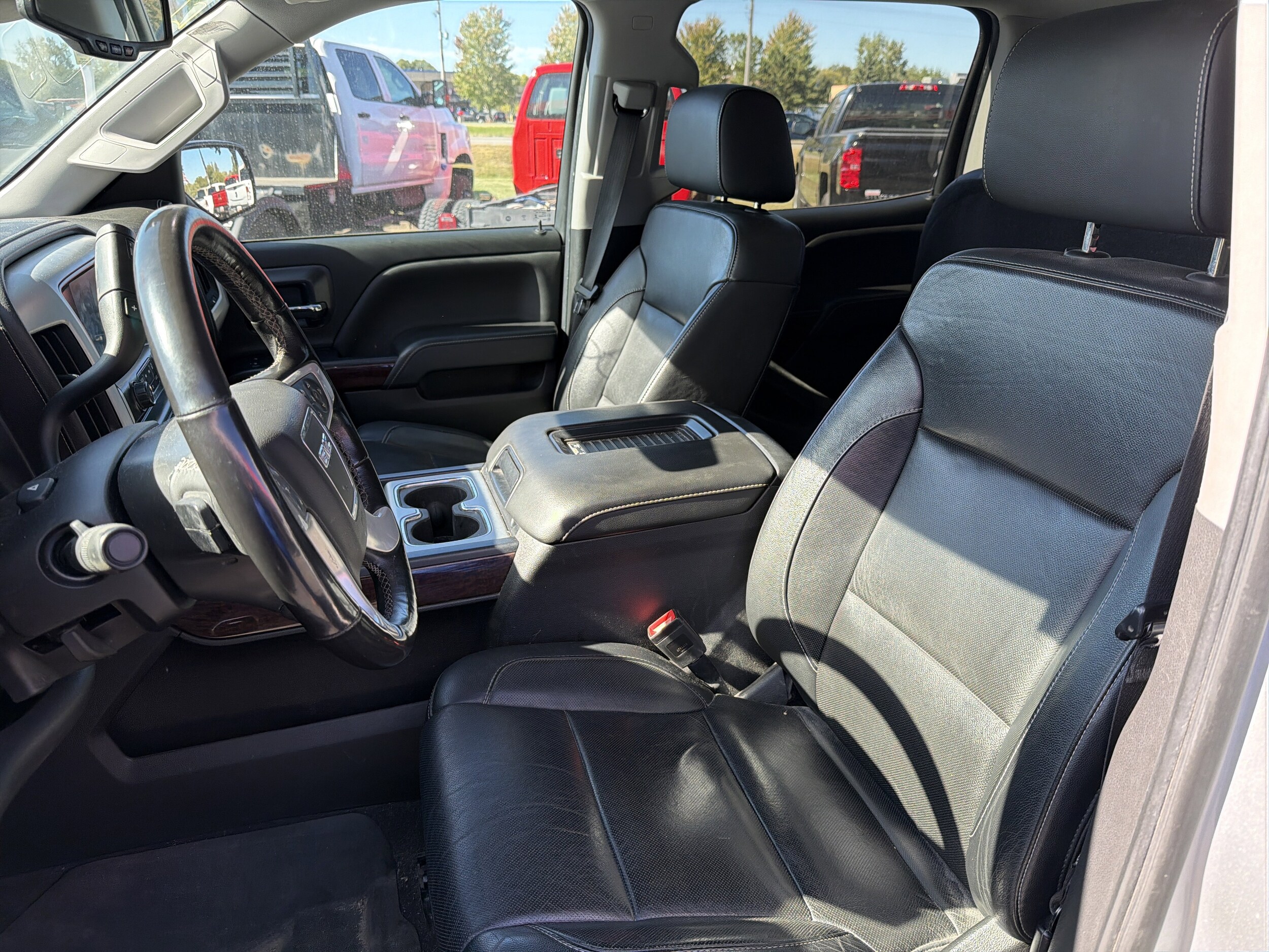 2018 Gmc Sierra 1500 SLT photo 3