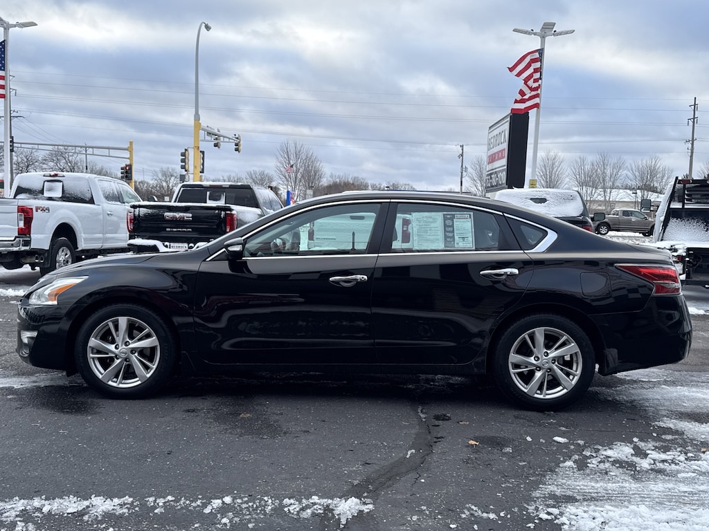 Used 2014 Nissan Altima 2.5 SL Sedan