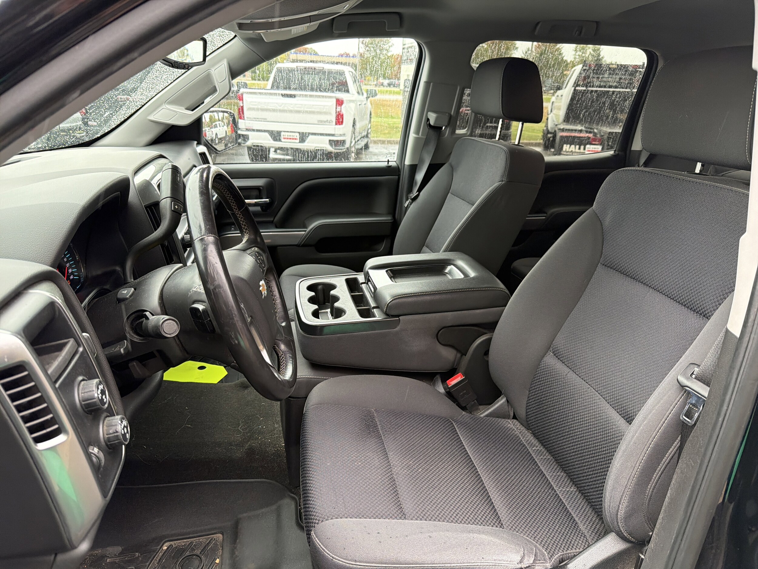 2018 Chevrolet Silverado 1500 photo 3