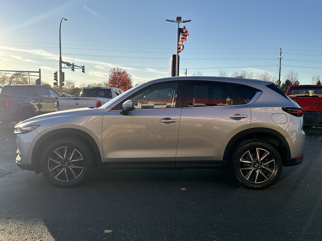 Used 2018 Mazda Mazda CX-5 Touring SUV