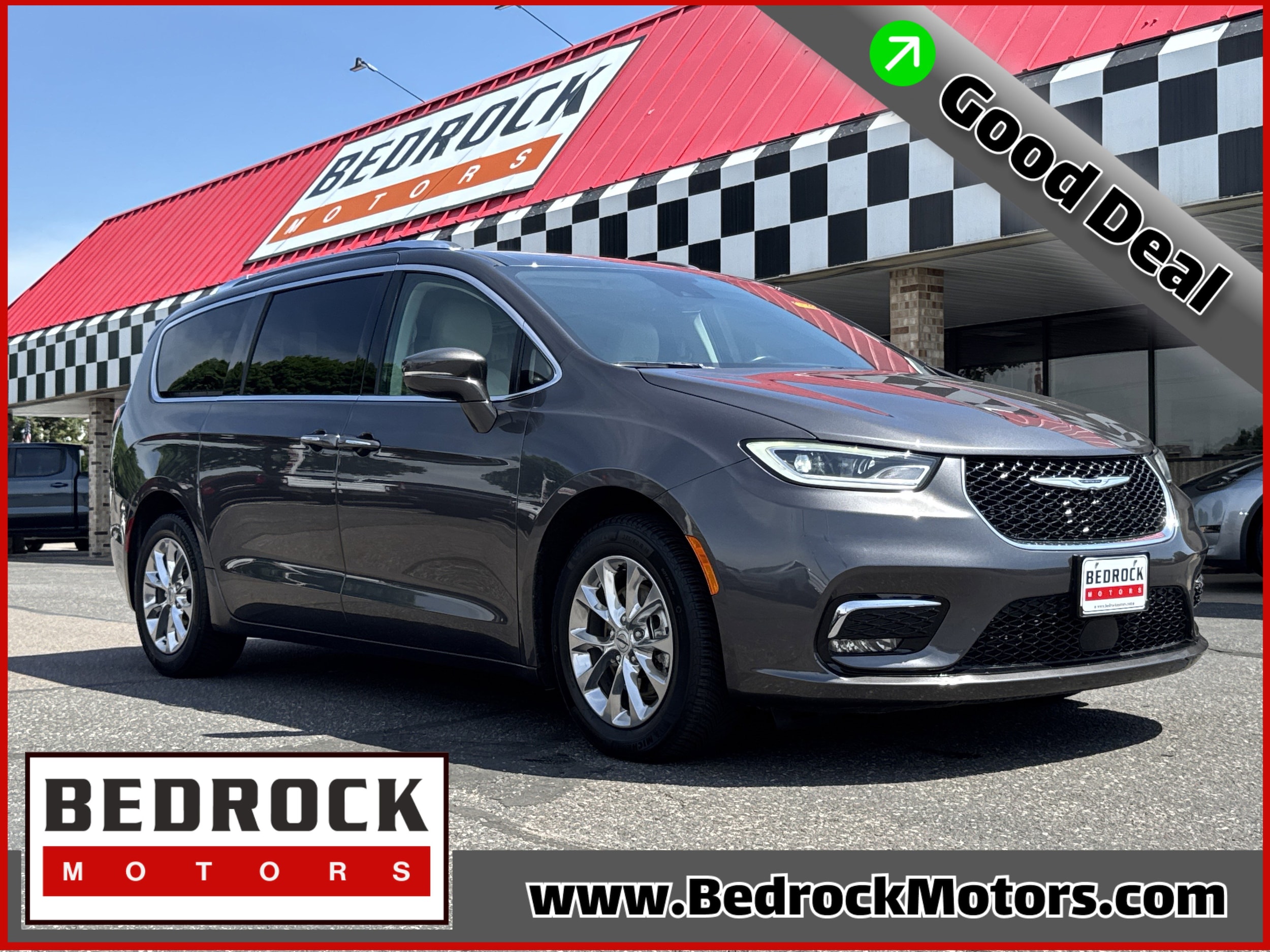 2021 Chrysler Pacifica Touring L's photo