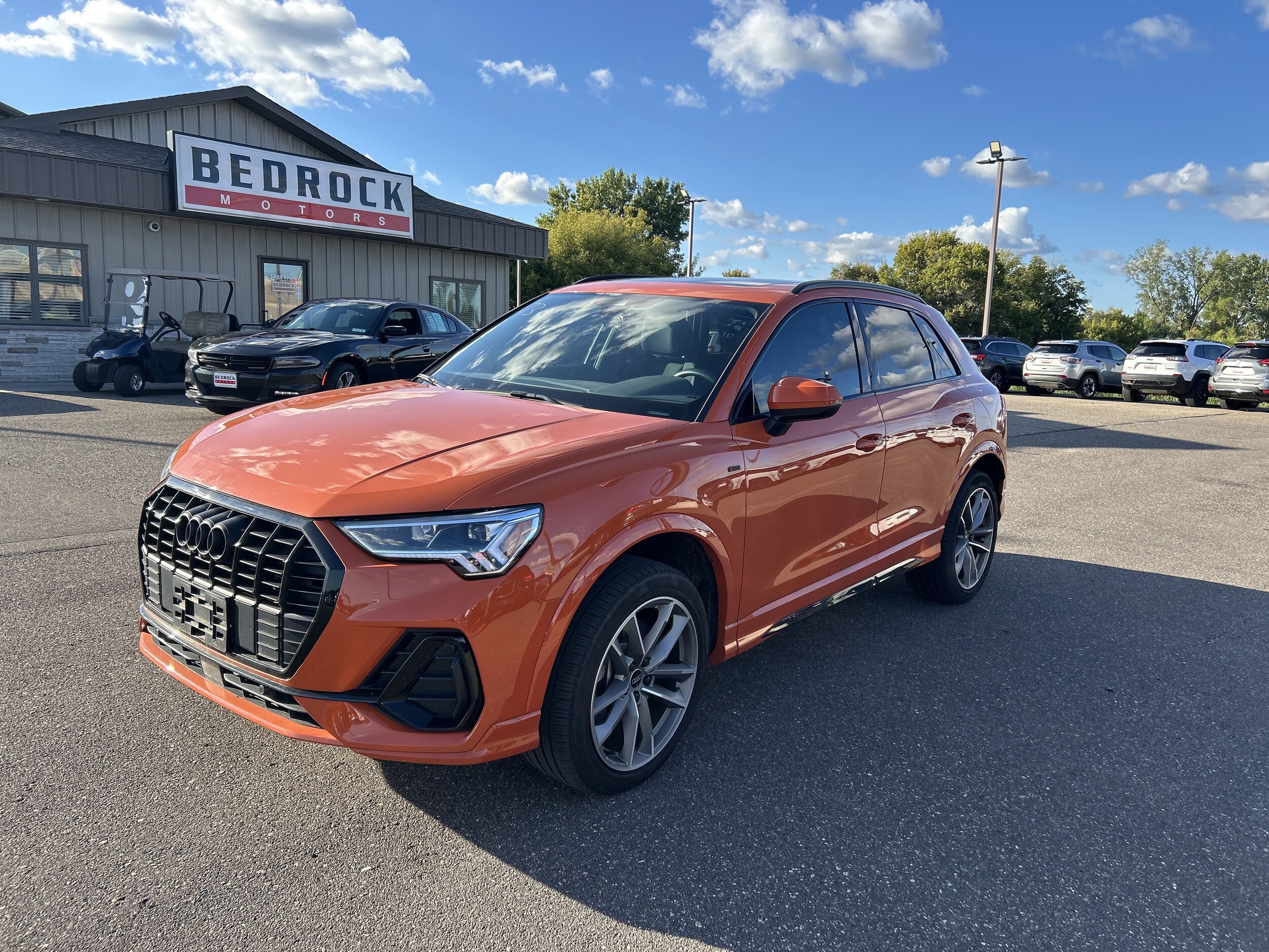 2022 Audi Q3 45 TFSI S line Premium photo 3