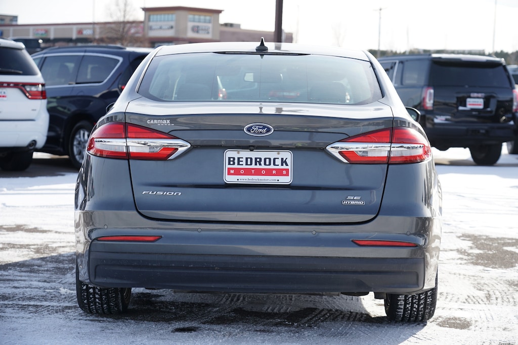 Used 2020 Ford Fusion Hybrid SE Sedan
