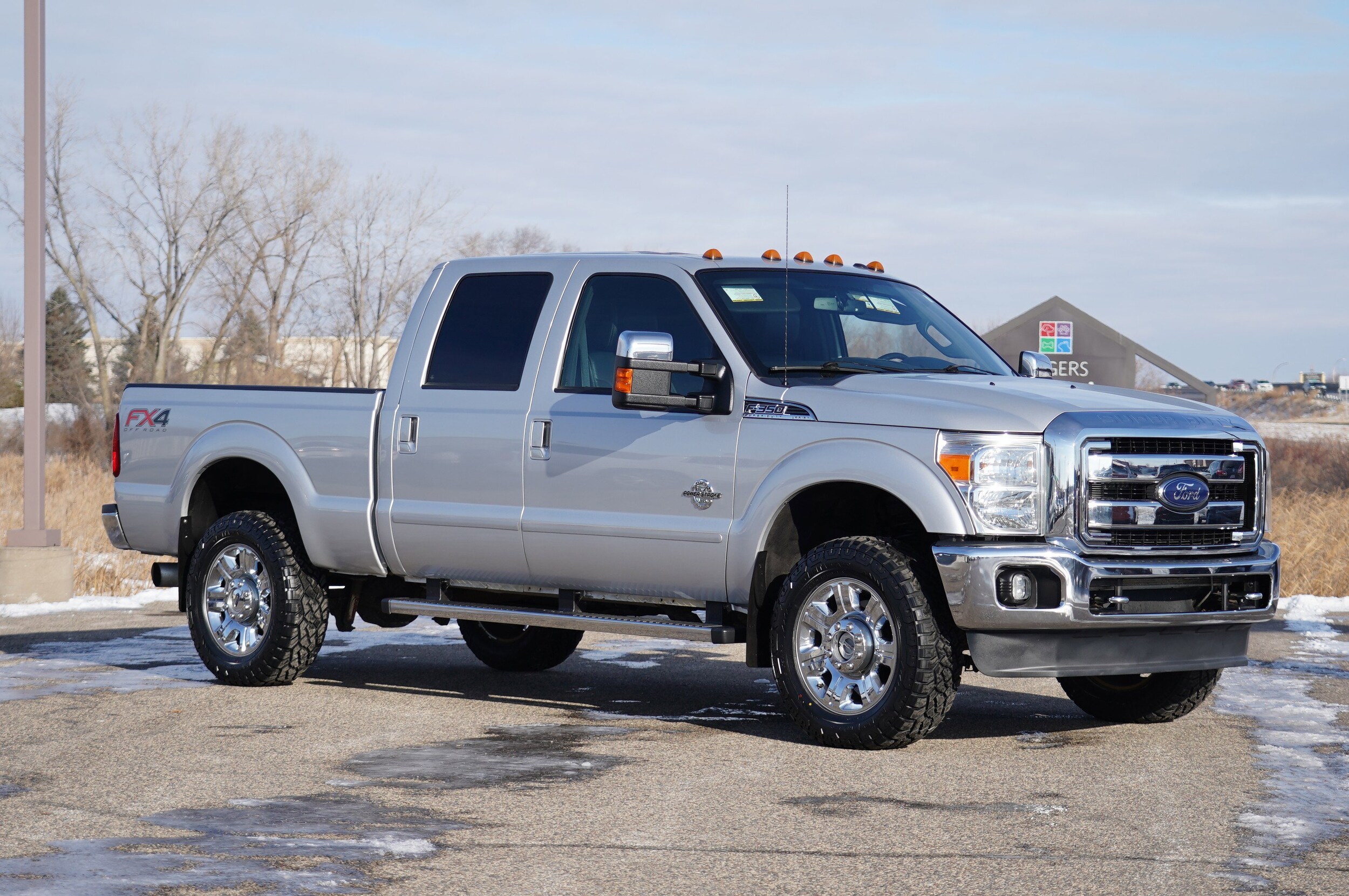 2014 Ford F-350 photo 2