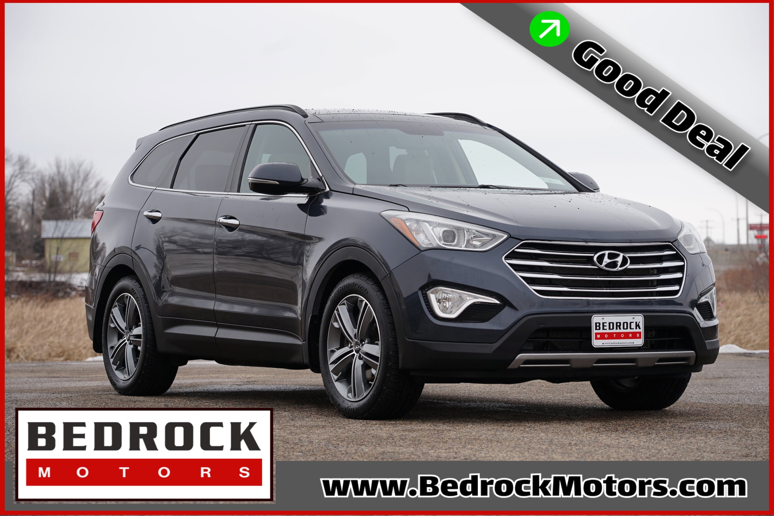 2016 Hyundai Santa Fe SE's photo