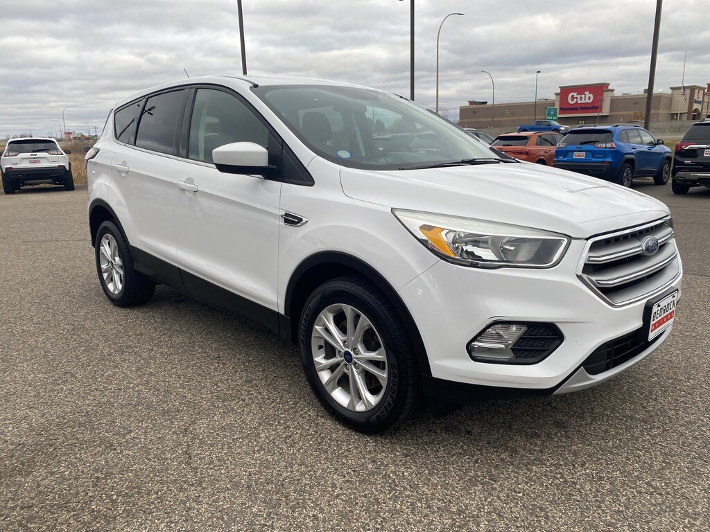 Used 2017 Ford Escape SE SUV