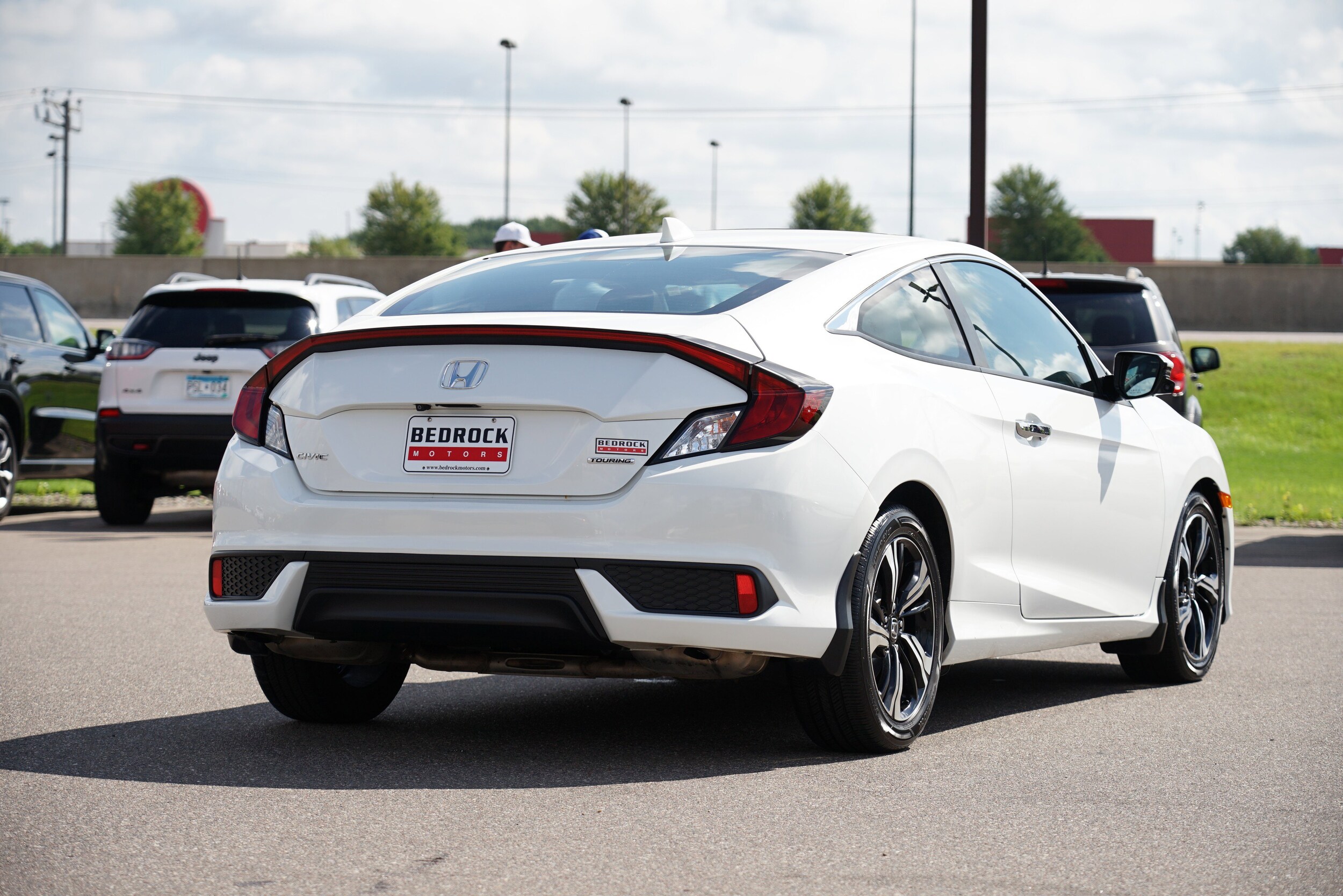 2016 Honda Civic Touring photo 3