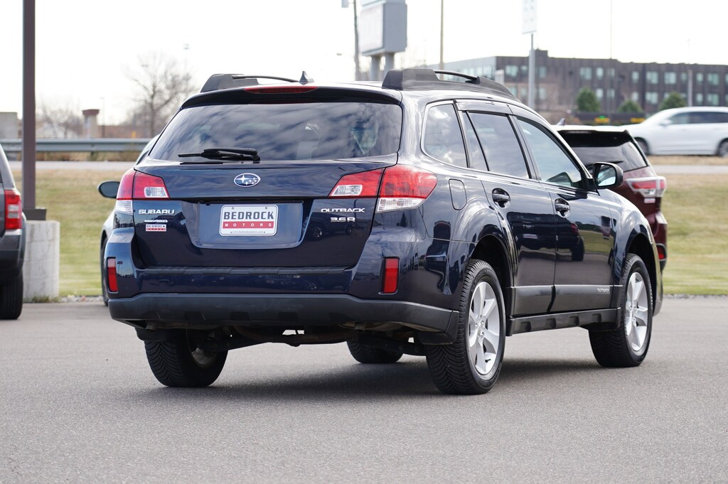 Used 2013 Subaru Outback 3.6R Limited (A5) SUV