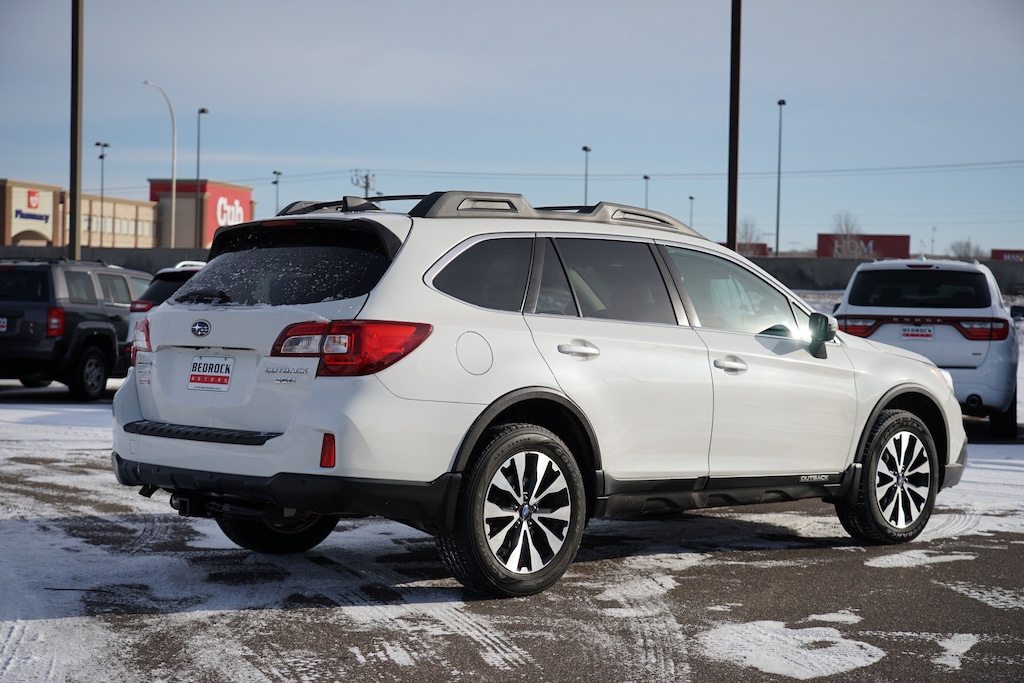 Used 2017 Subaru Outback 3.6R Limited with SUV