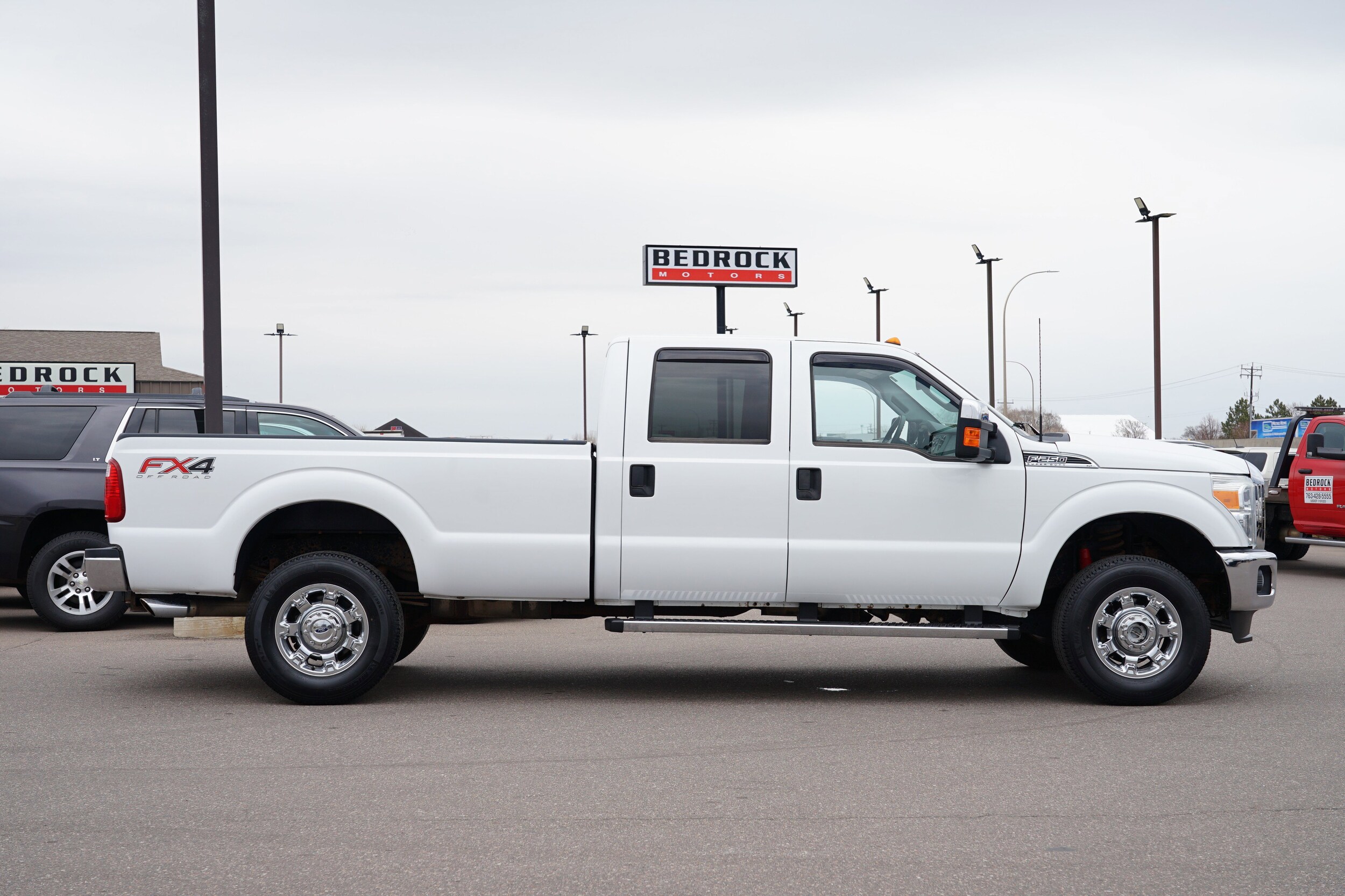 2016 Ford F-250 XLT photo 2