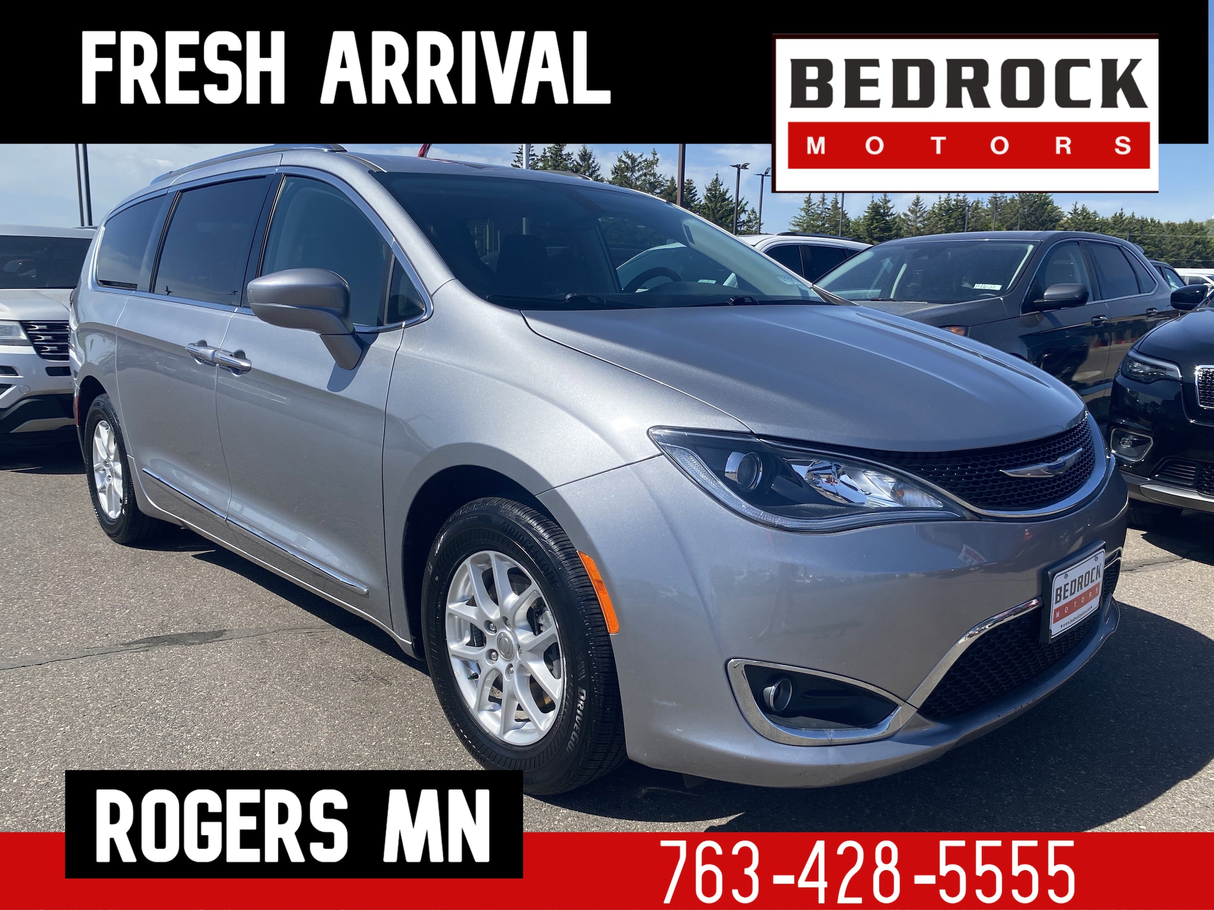 2020 Chrysler Pacifica's photo